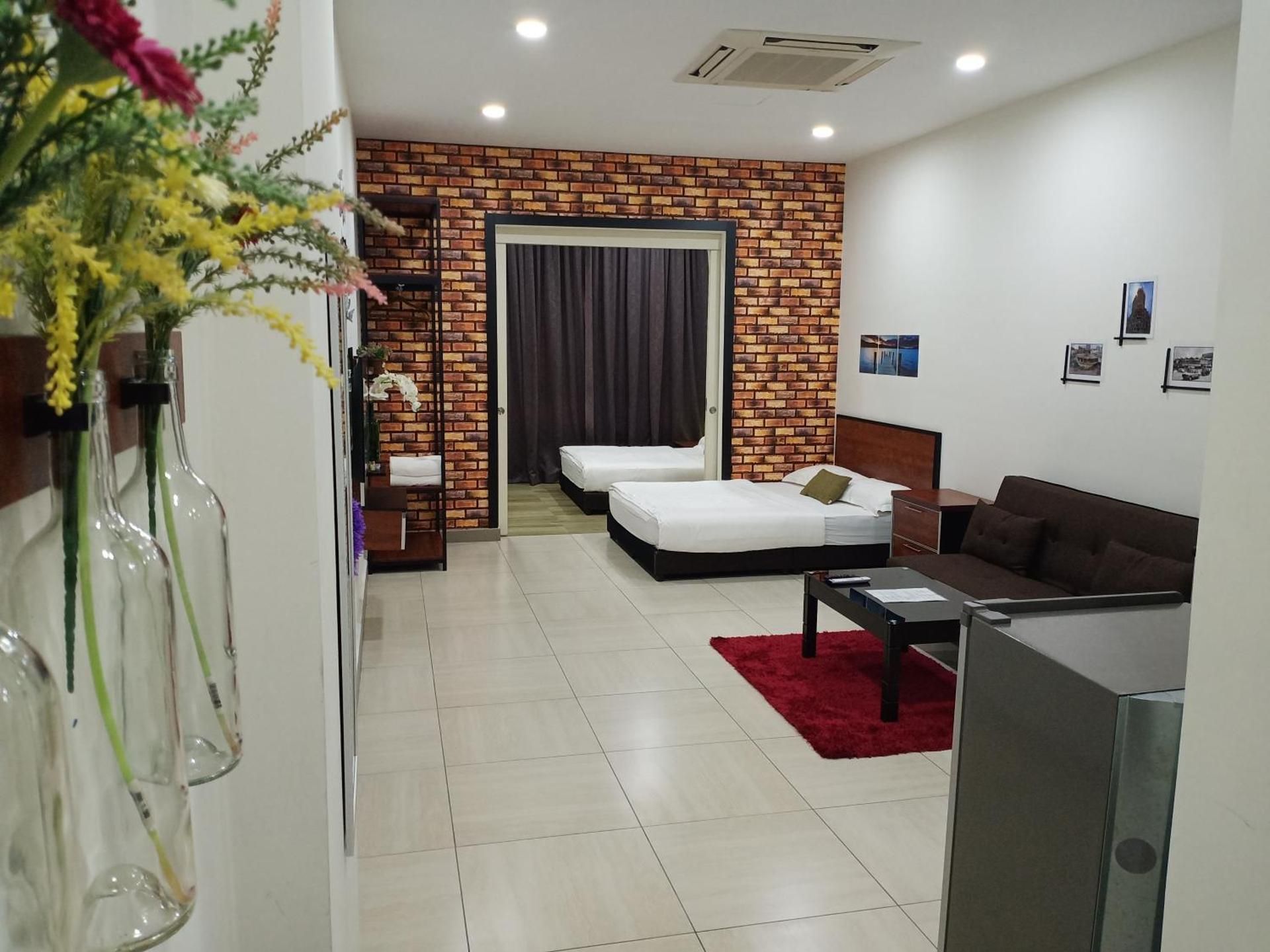 One-Bedroom Apartment