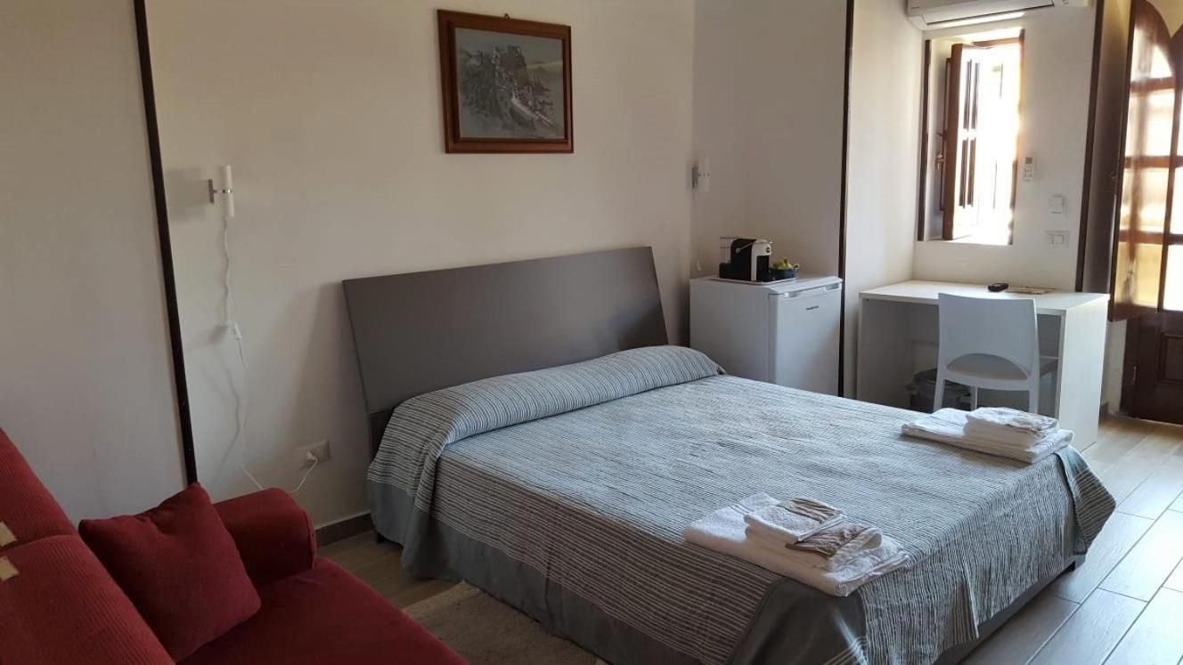 Quadruple Room with Private Bathroom