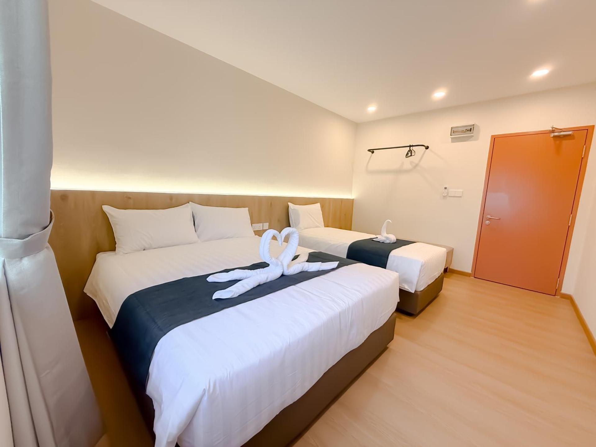 Triple Room with Private Bathroom
