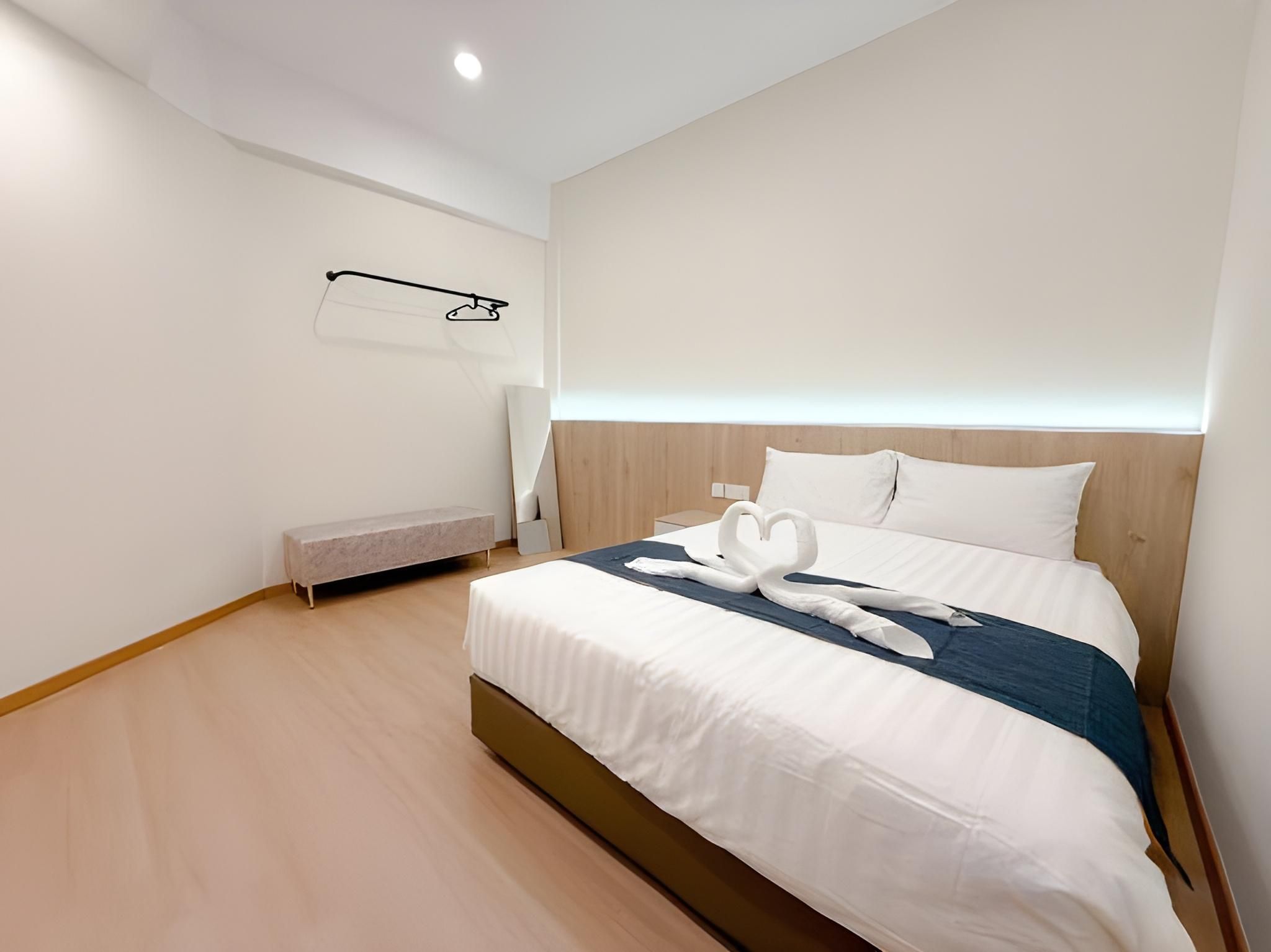 Queen Room