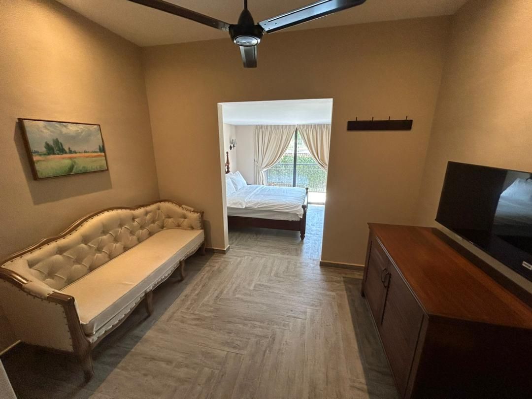 The Farmhouse Deluxe Suite 3