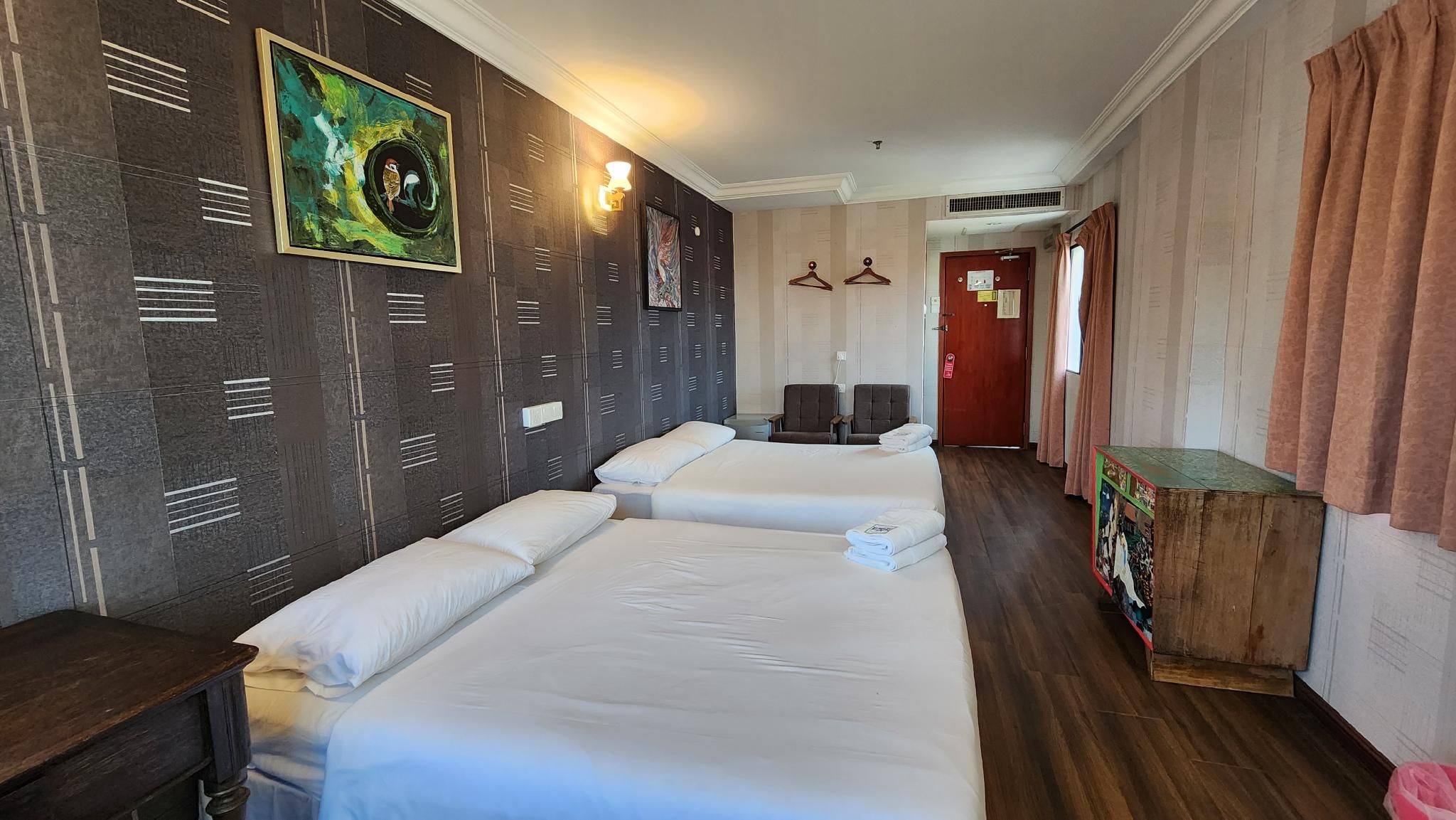 Boutique Family Room