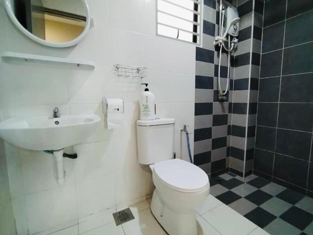 4 Bedroom Apartment