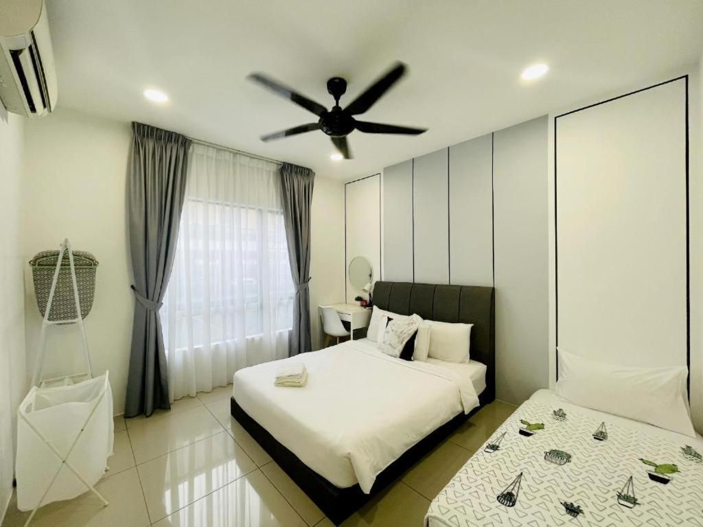 Three-Bedroom Superior Apartment