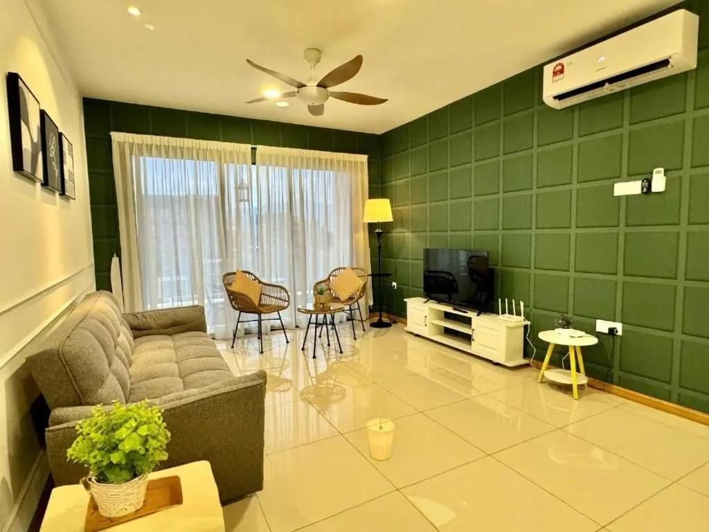 4 Bedroom Apartment