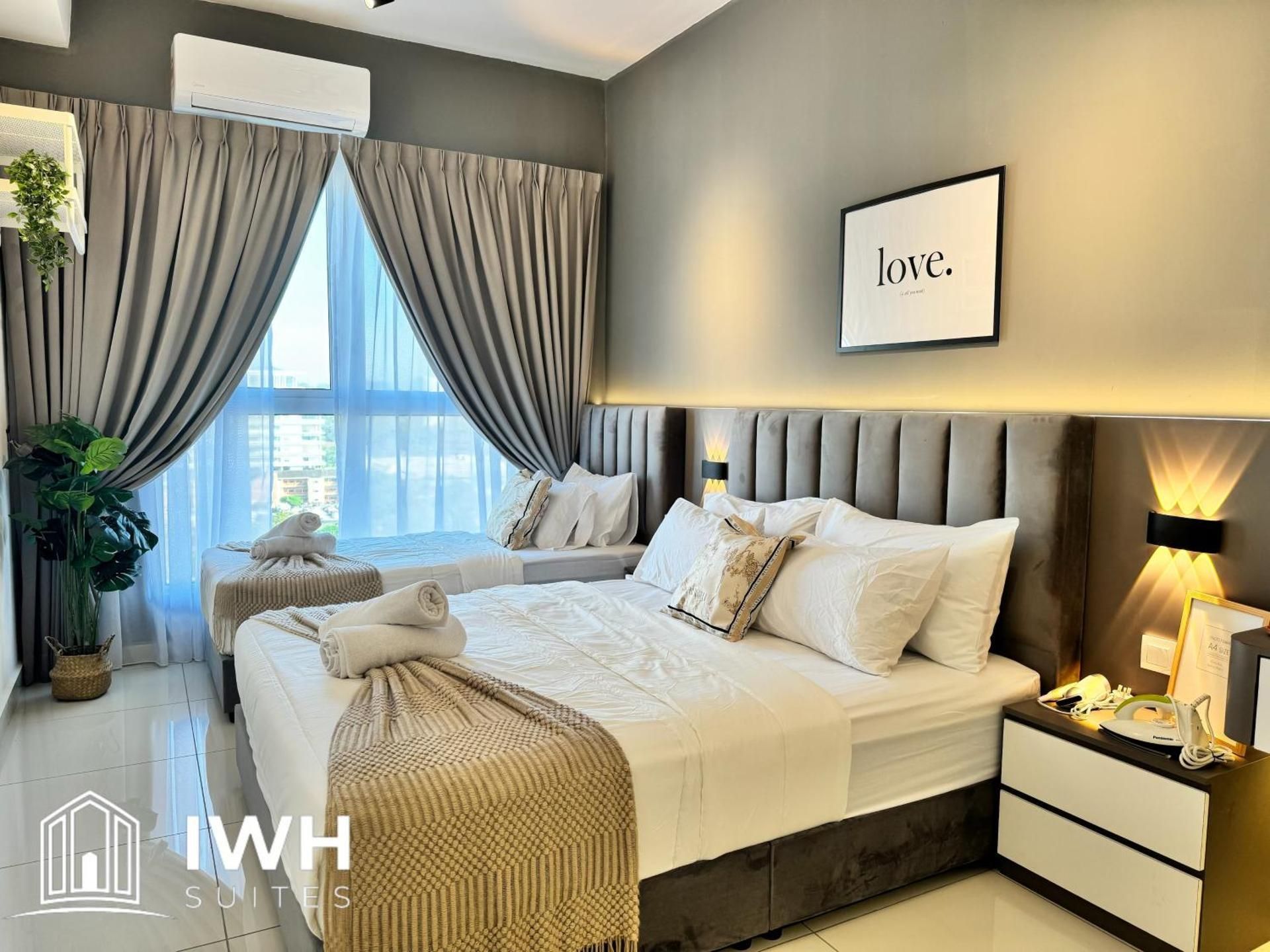 Superior Apartment with City View