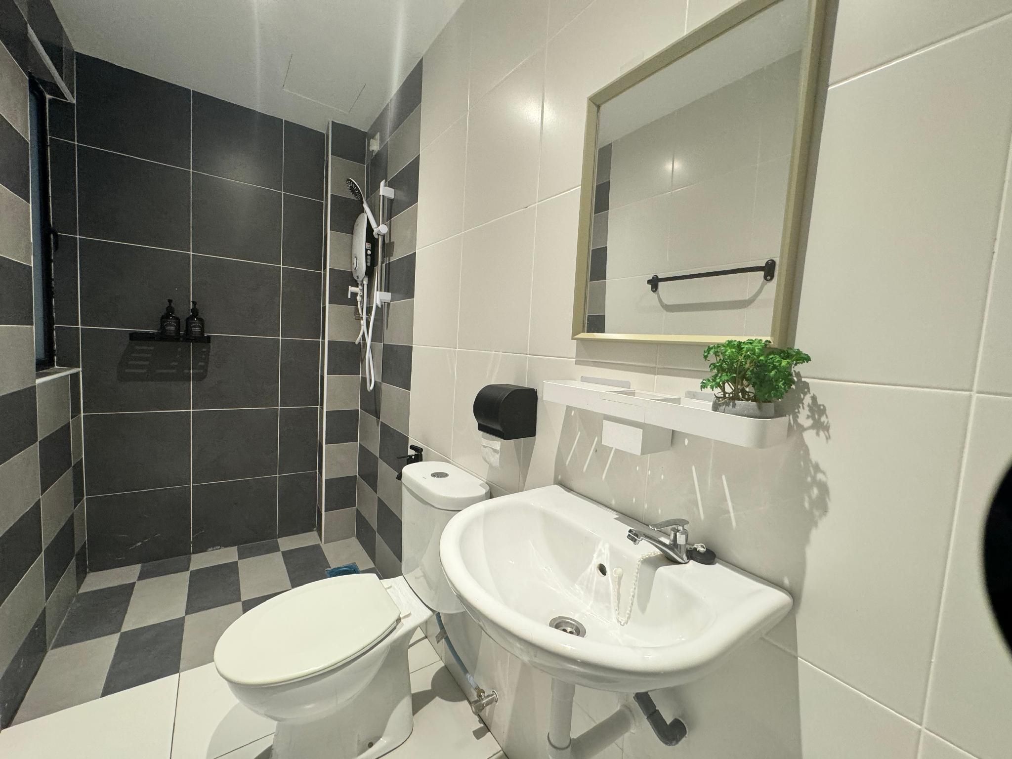 Ground Floor 3-Bedroom Apartment