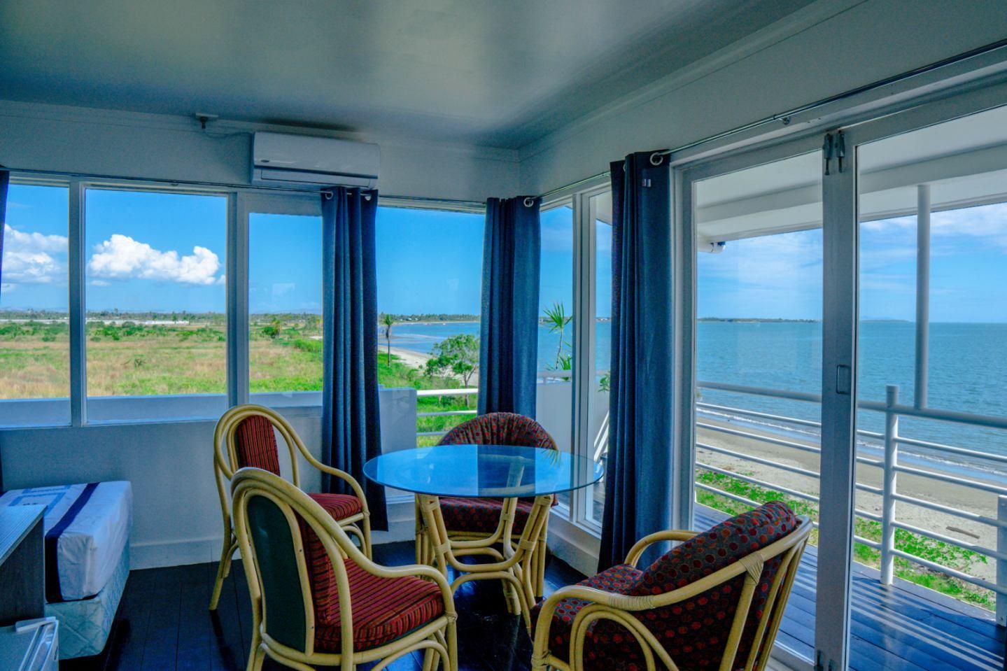 Sailor’s Beach Resort