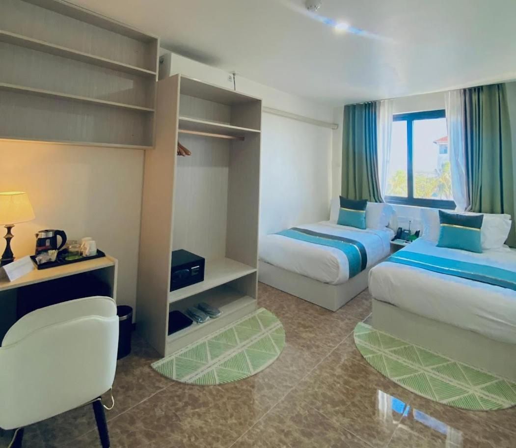 Small Twin Room