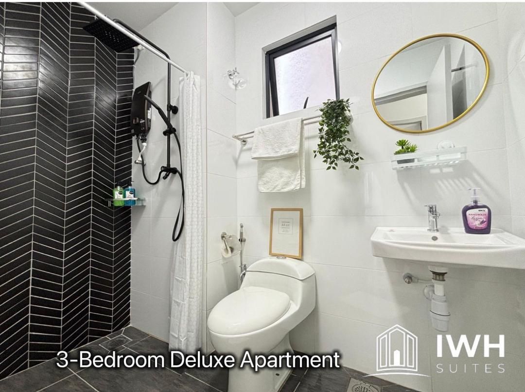 3-Bedroom Deluxe Apartment