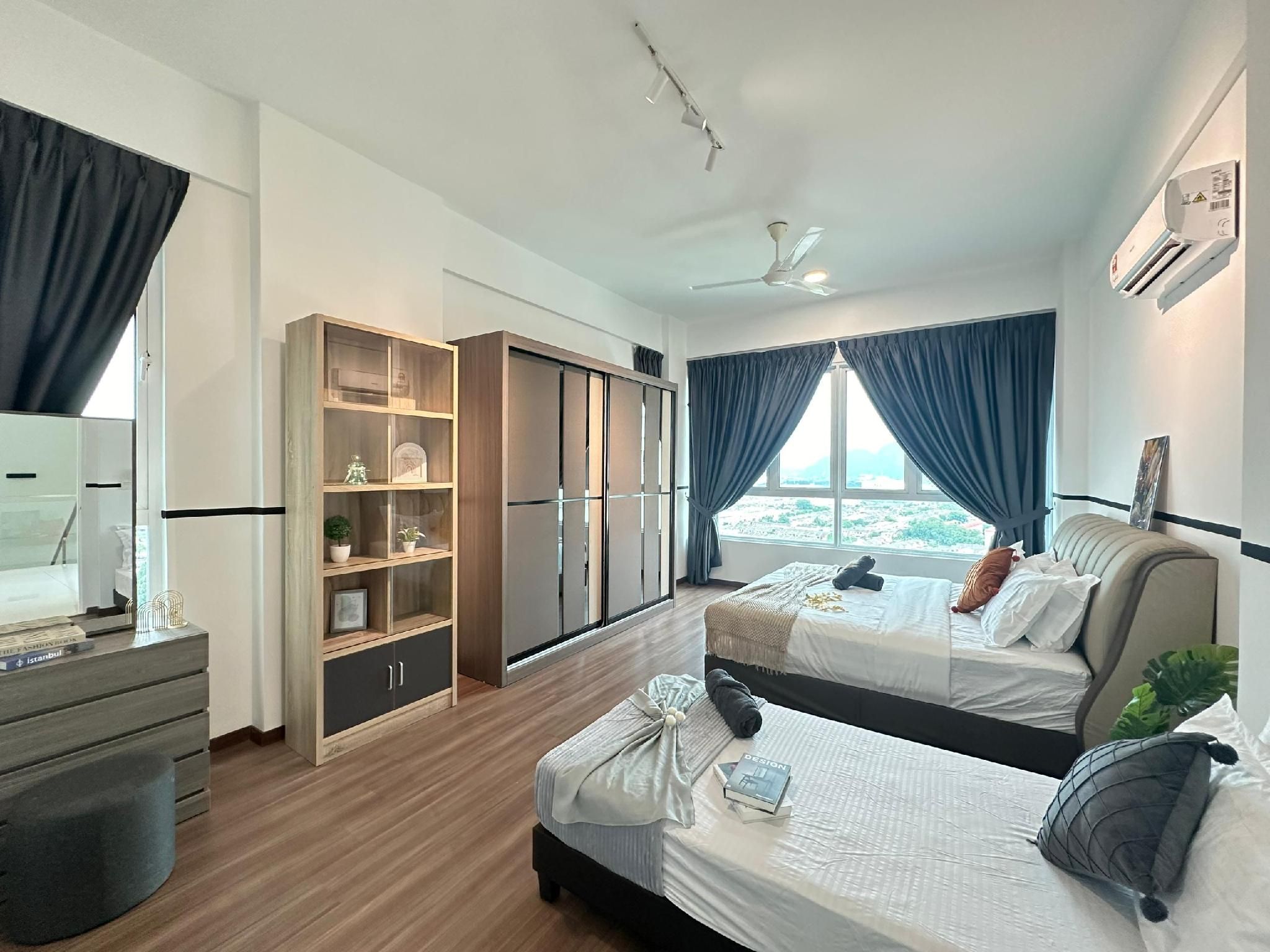 Duplex Penthouse Panorama View