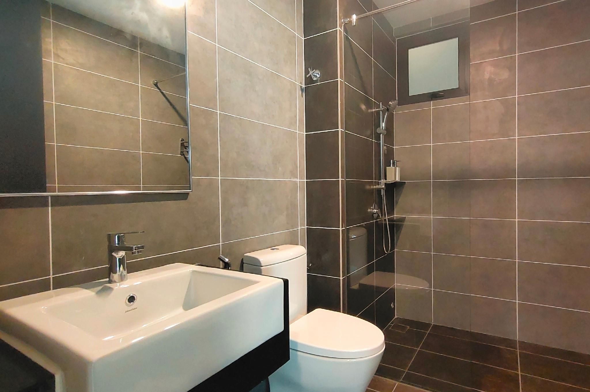 2 Bedroom