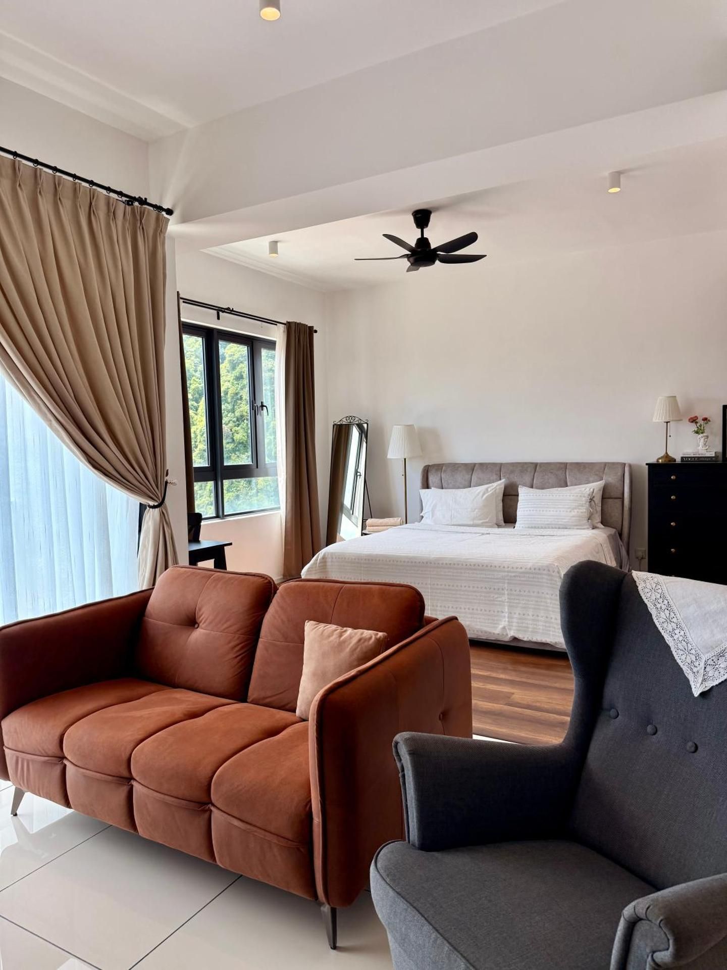 Studio Apartment