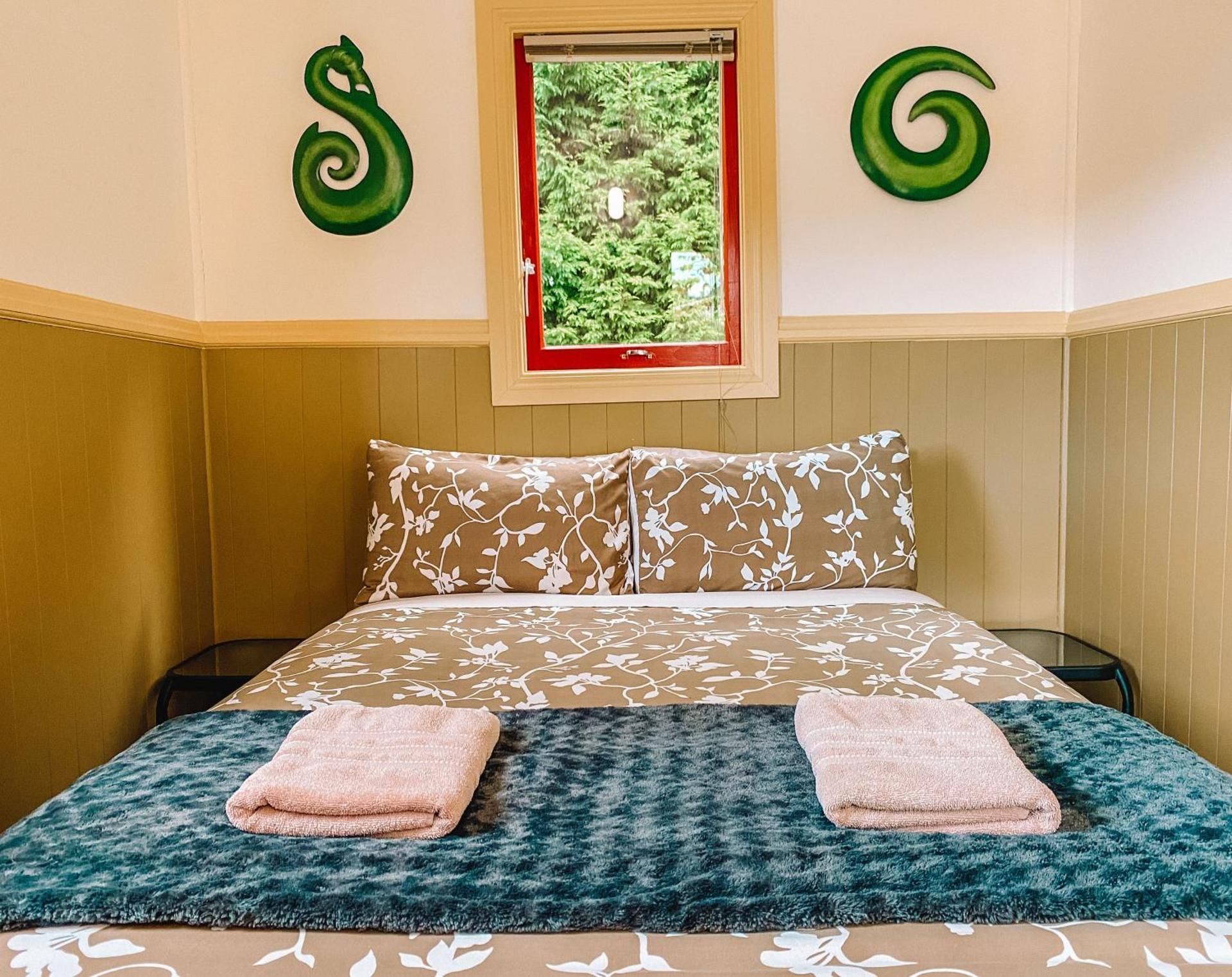 Double or Twin with Shared Bathroom