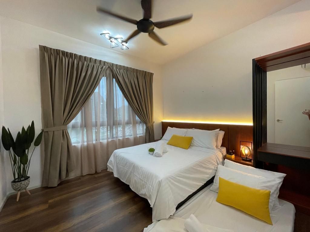 Two-Bedroom Family Apartment with Balcony