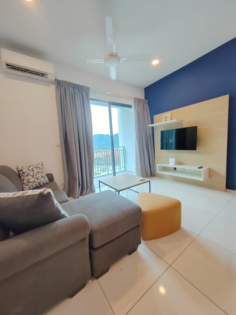 Ipoh Sunway Onsen Themepark Suite  6-11pax 2parkin Two-Bedroom Premium Apartment with Balcony 2