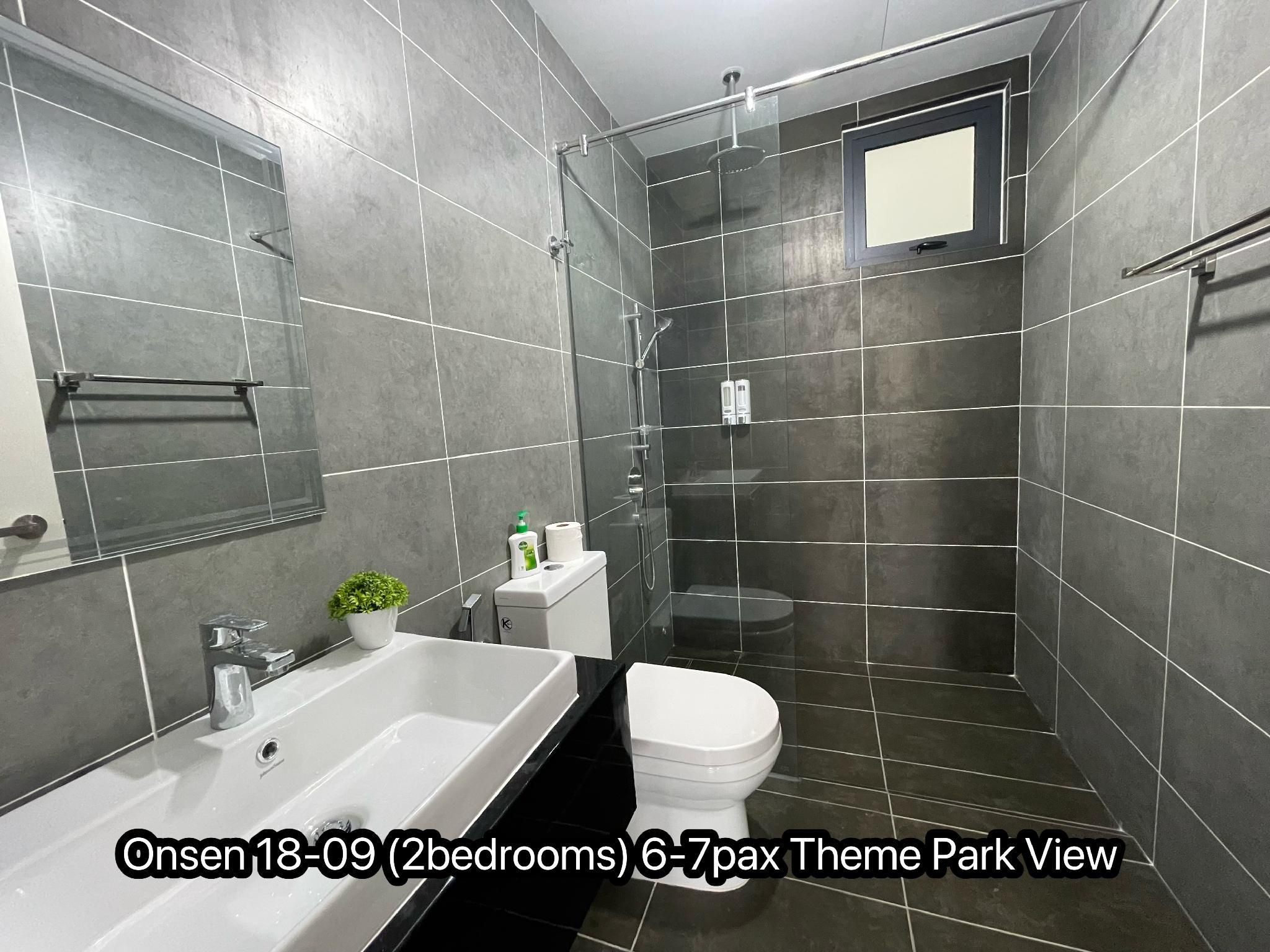 Two-Bedroom Family Apartment with Balcony