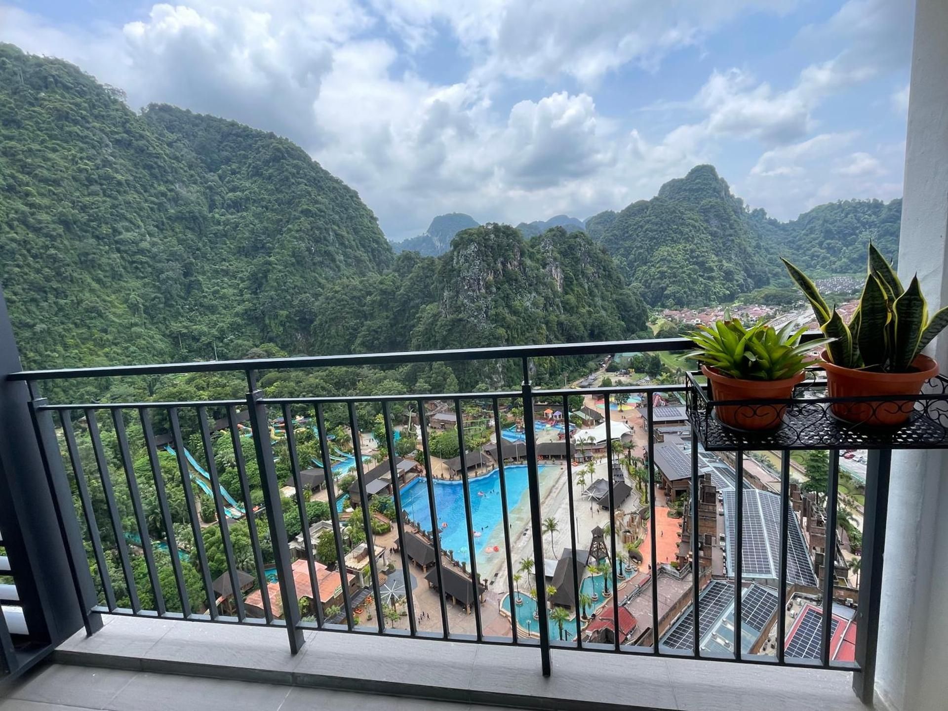 Two-Bedroom Apartment with Balcony and Terrace