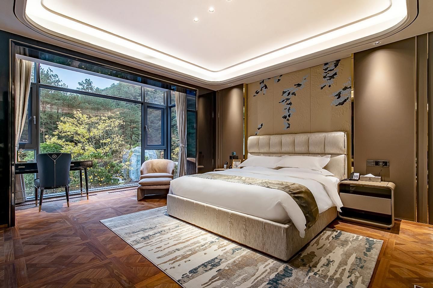 Yunhai Suite