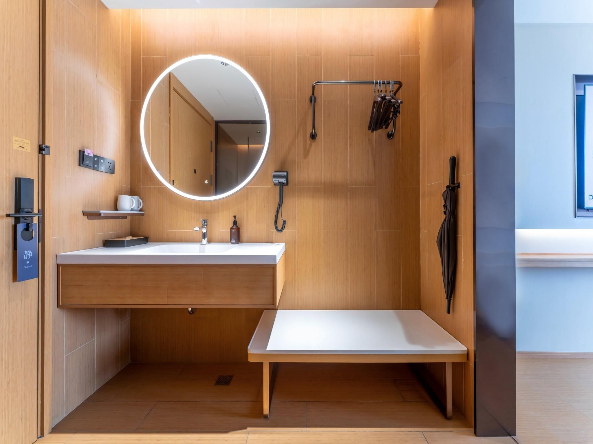 Ji Hotel Quzhou Railway Station Sanqu Road Family Room 3