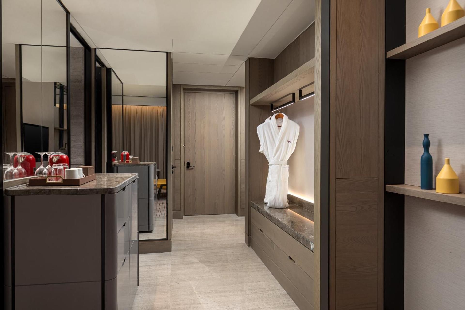 Standard Twin Room - Lounge Access