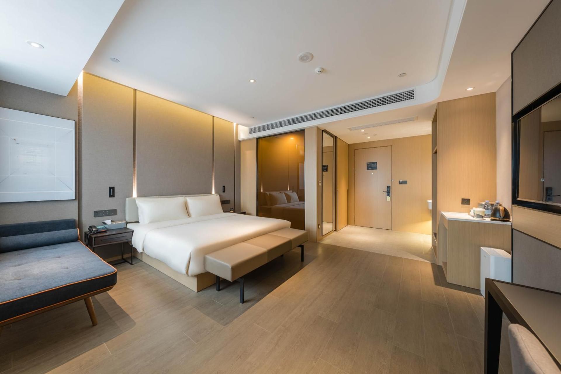 Atour Hotel Quzhou Nankong Duomai Jimu Double Room