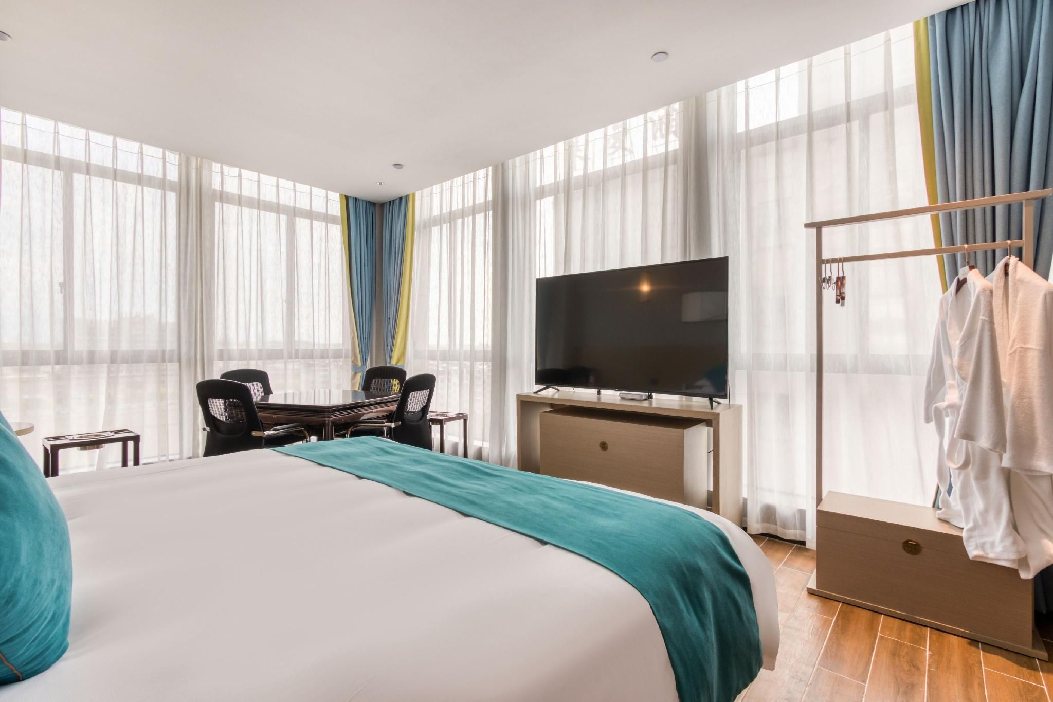 Rezen - Youran Caishen Mahjong Room