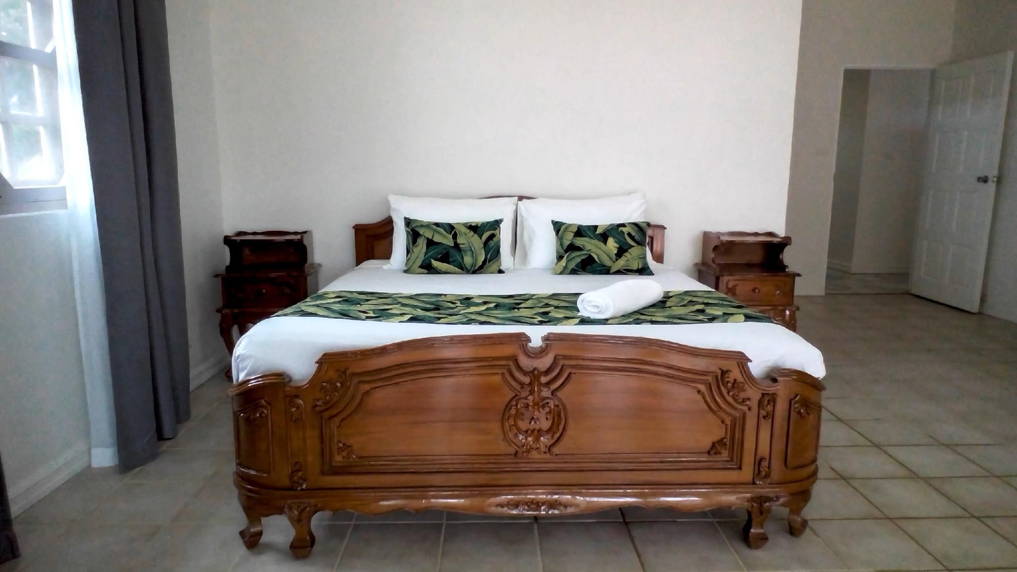 Royal Villa