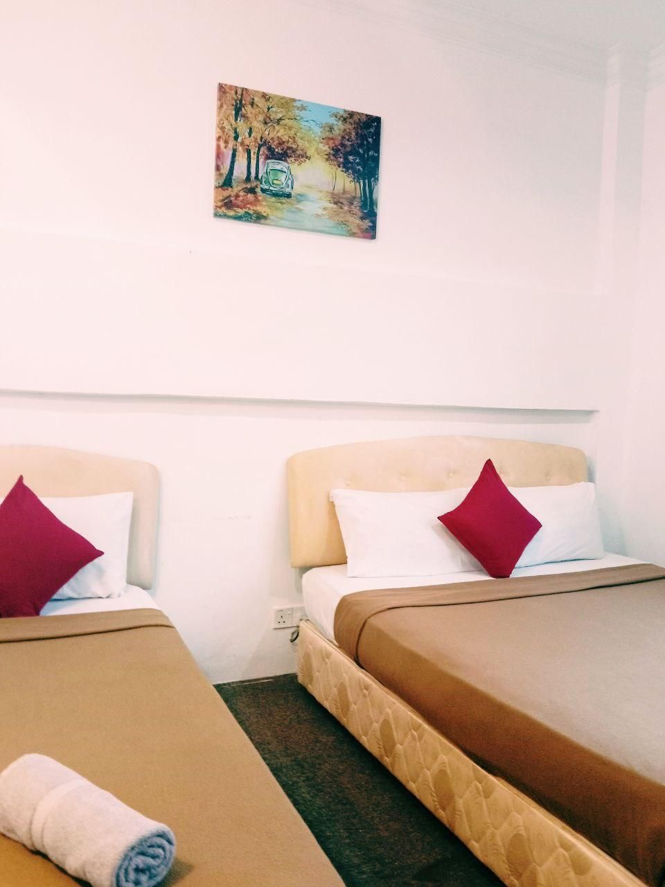 Dzuha Inn Triple Deluxe 3