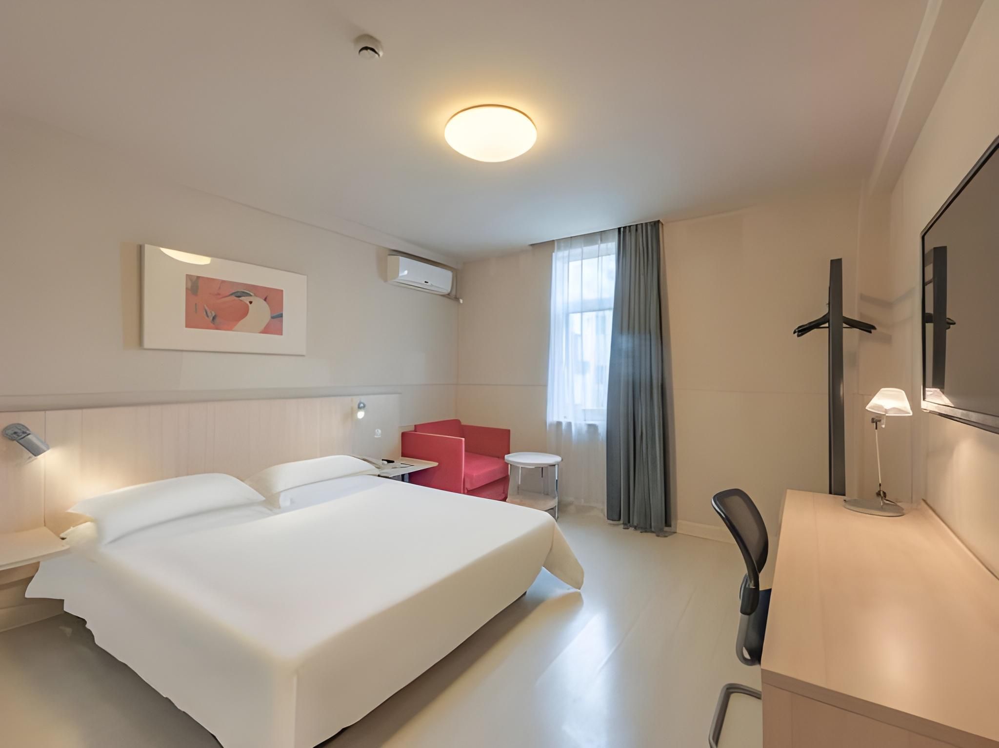 WH - Business Room A