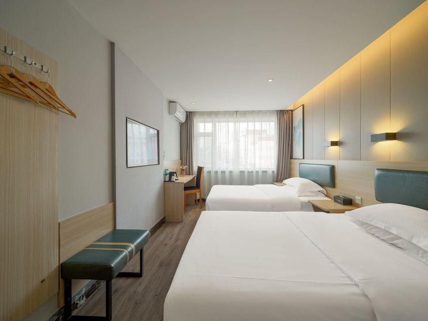Featured Twin Room