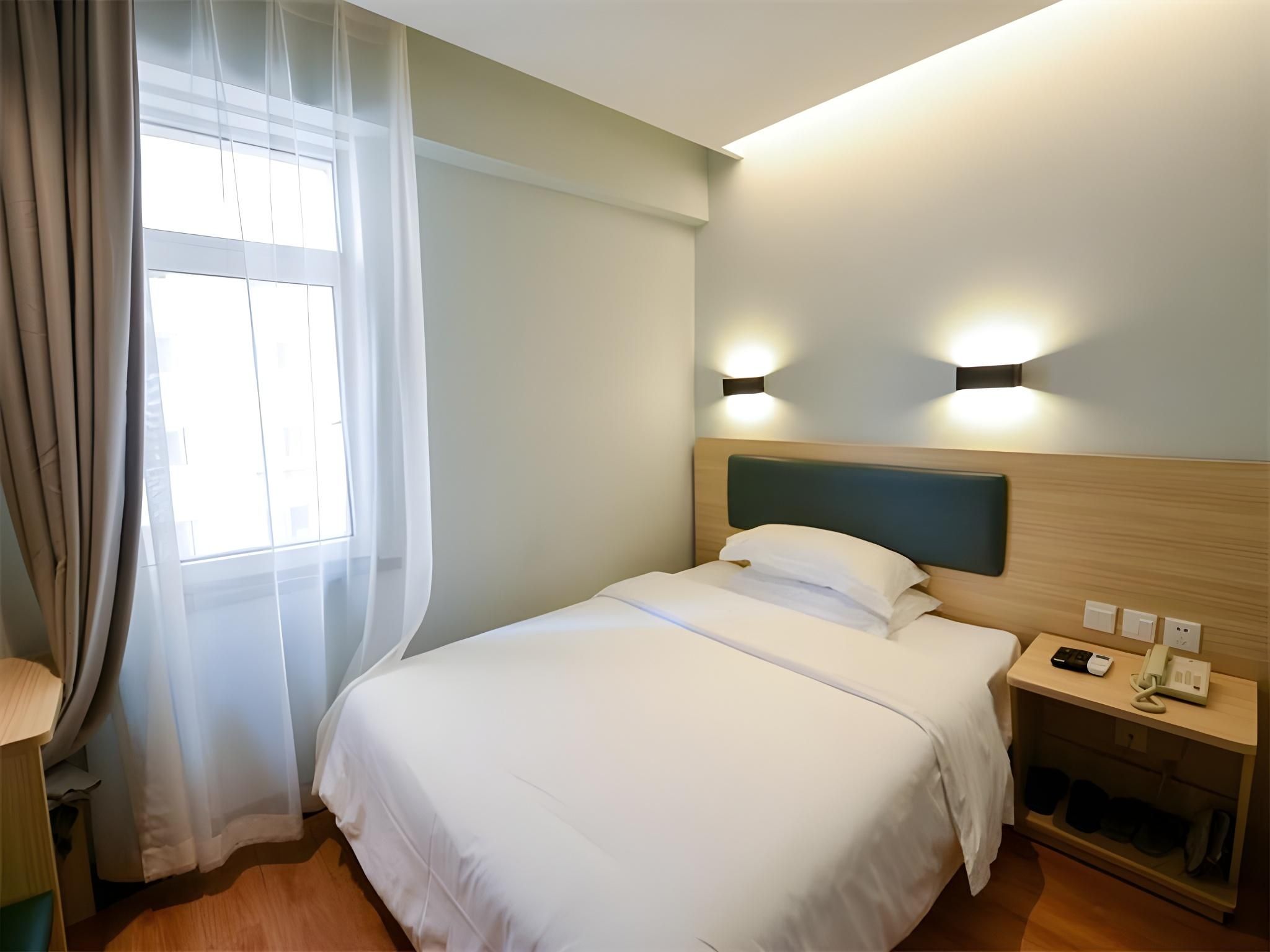 Select You Ter Room