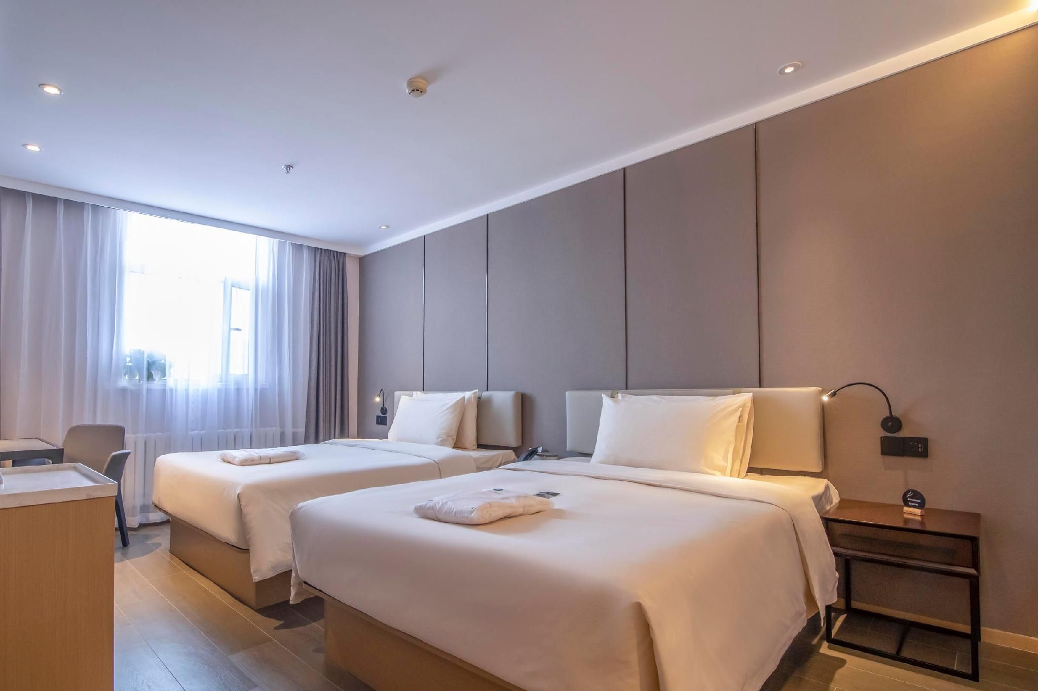 Atour - JIMU Twin Room
