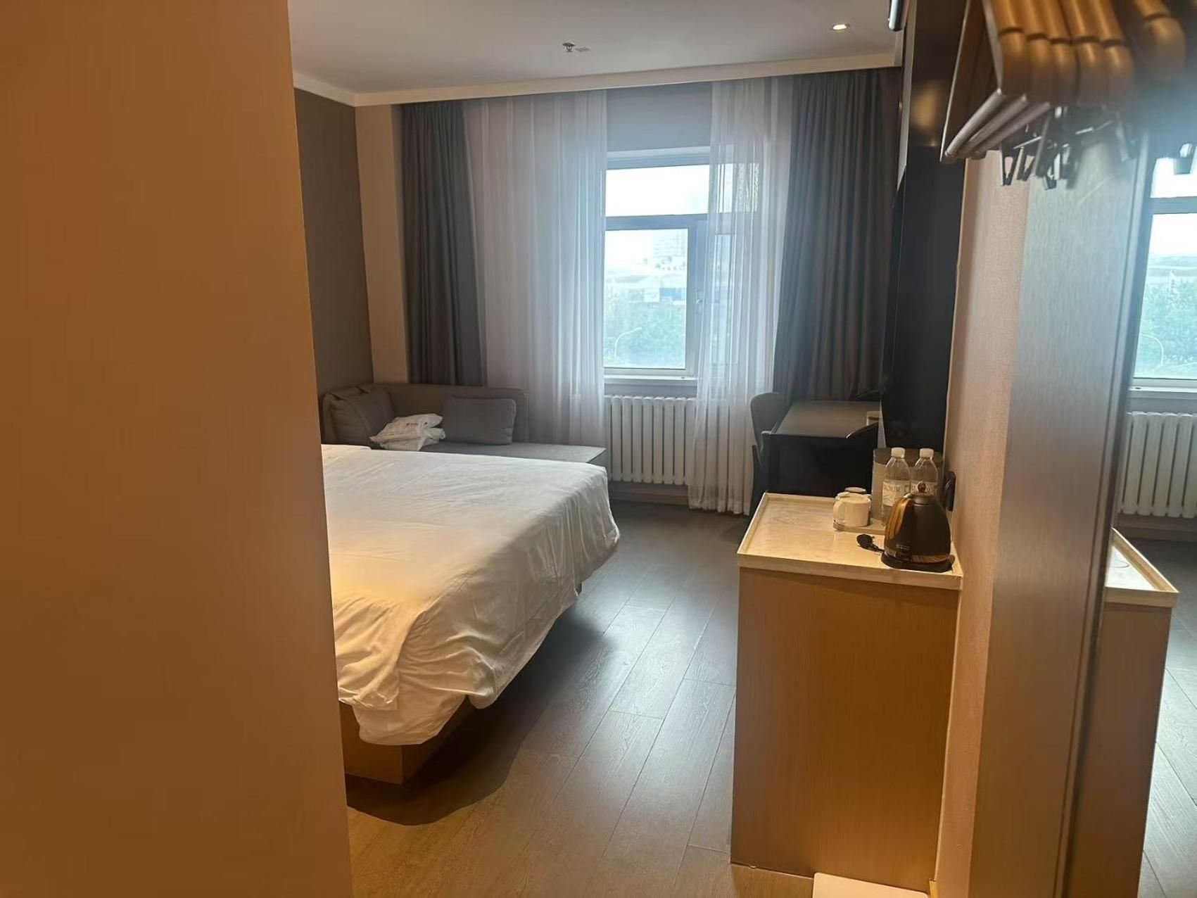 Jimu Double Room