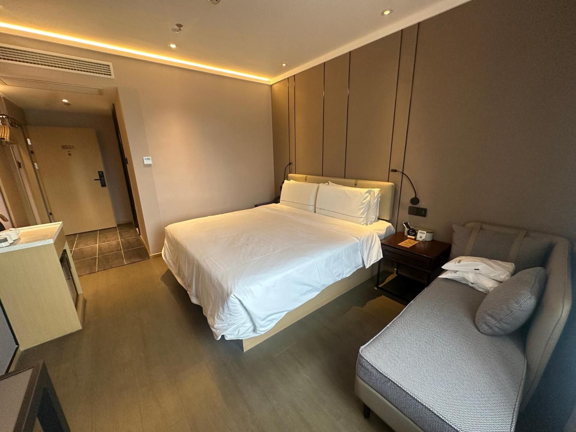 Jimu Double Room