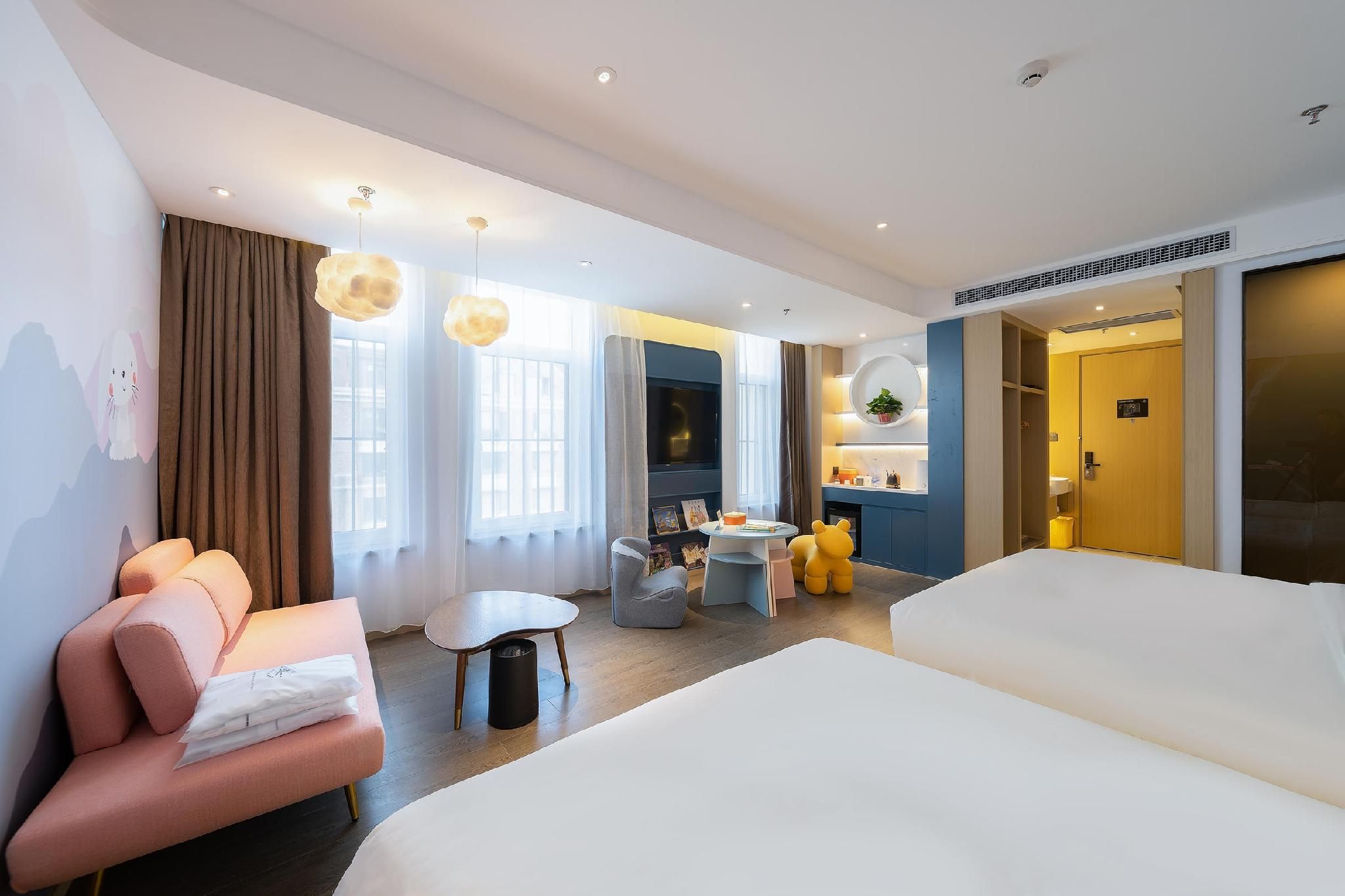 Atour - JIMU Family Bonding Suite