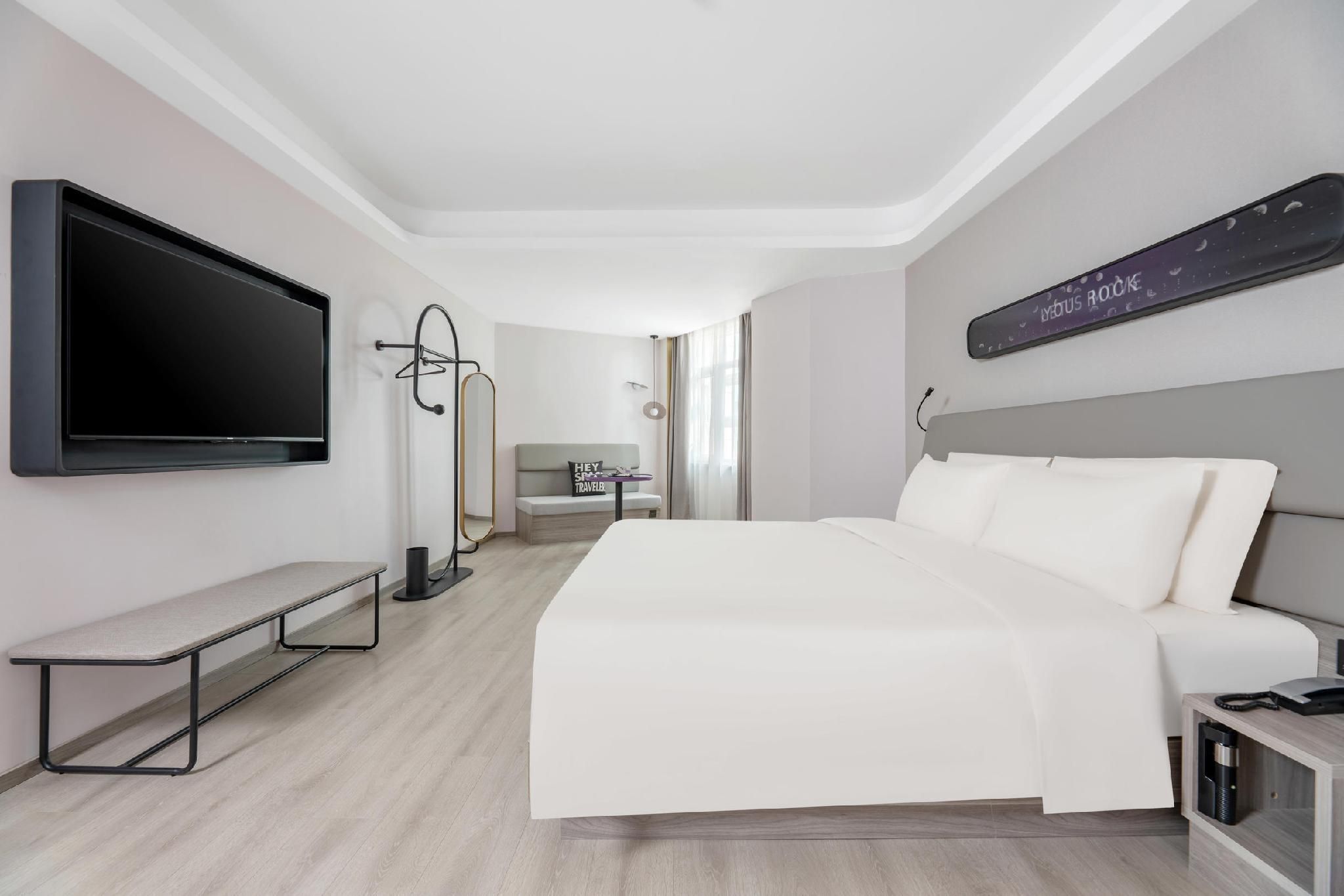 Executive room, Guest room, 1 Queen