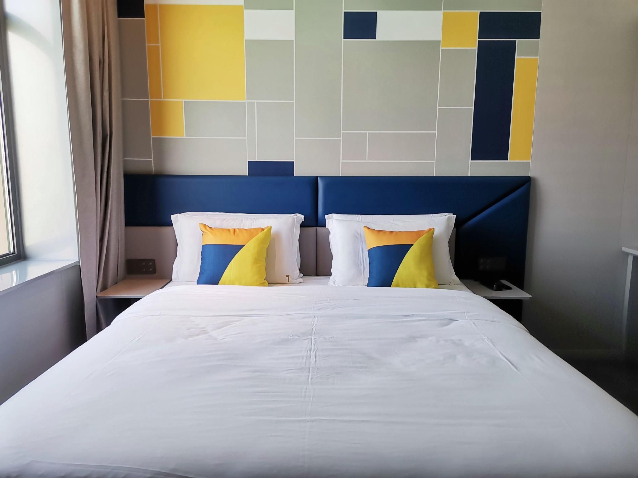 7 Days - Youxiang Bed Room
