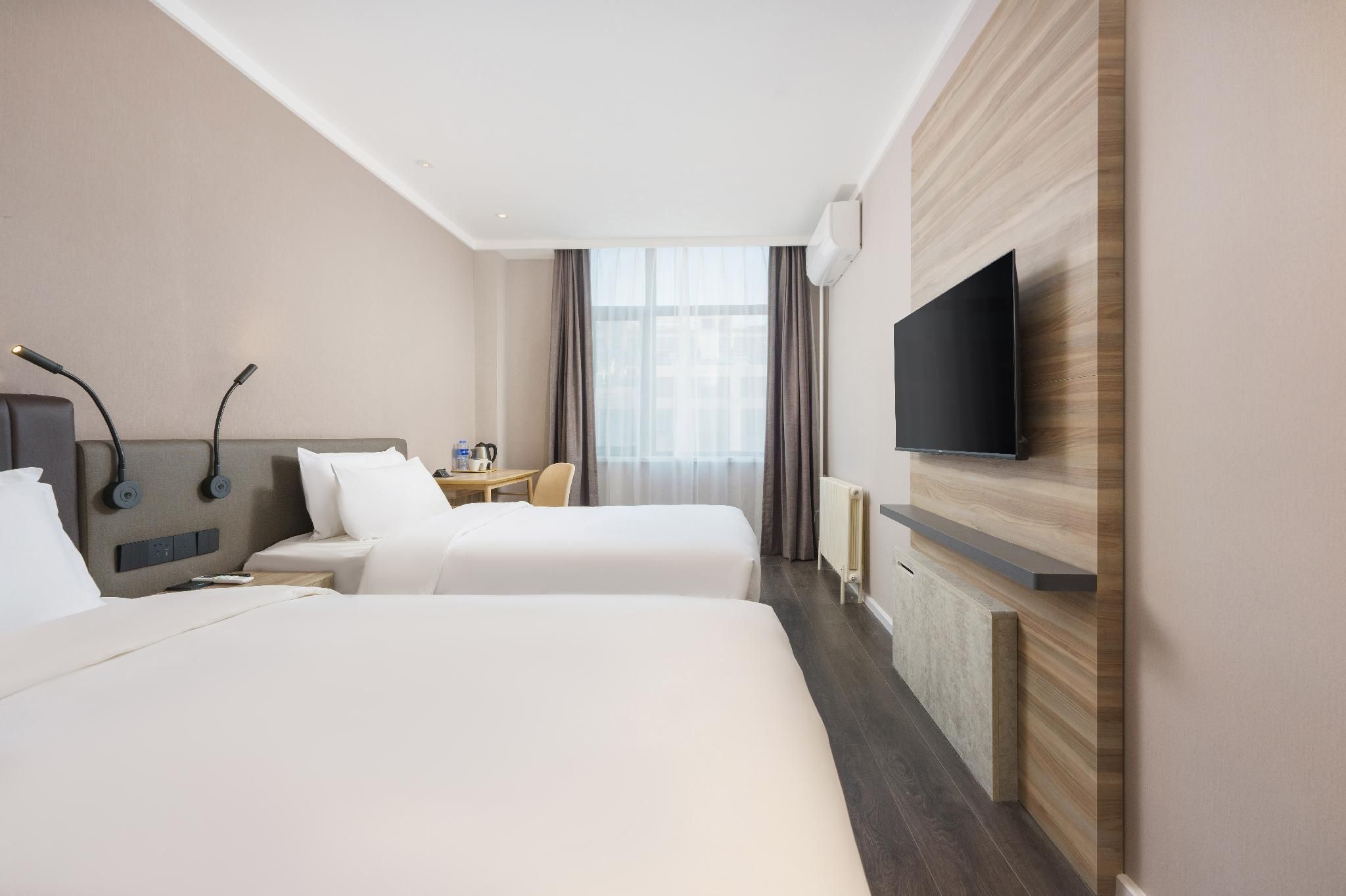 Twin Business Room