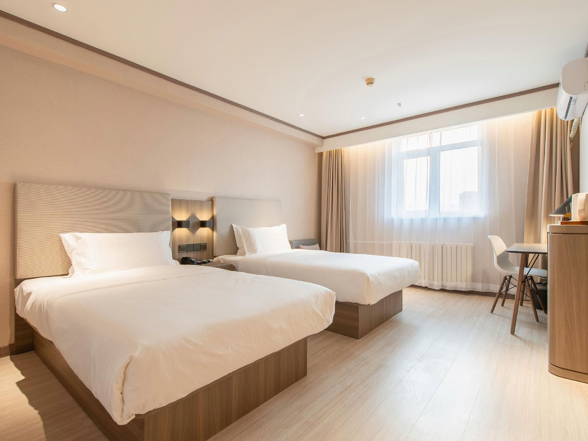 Business Twin Room