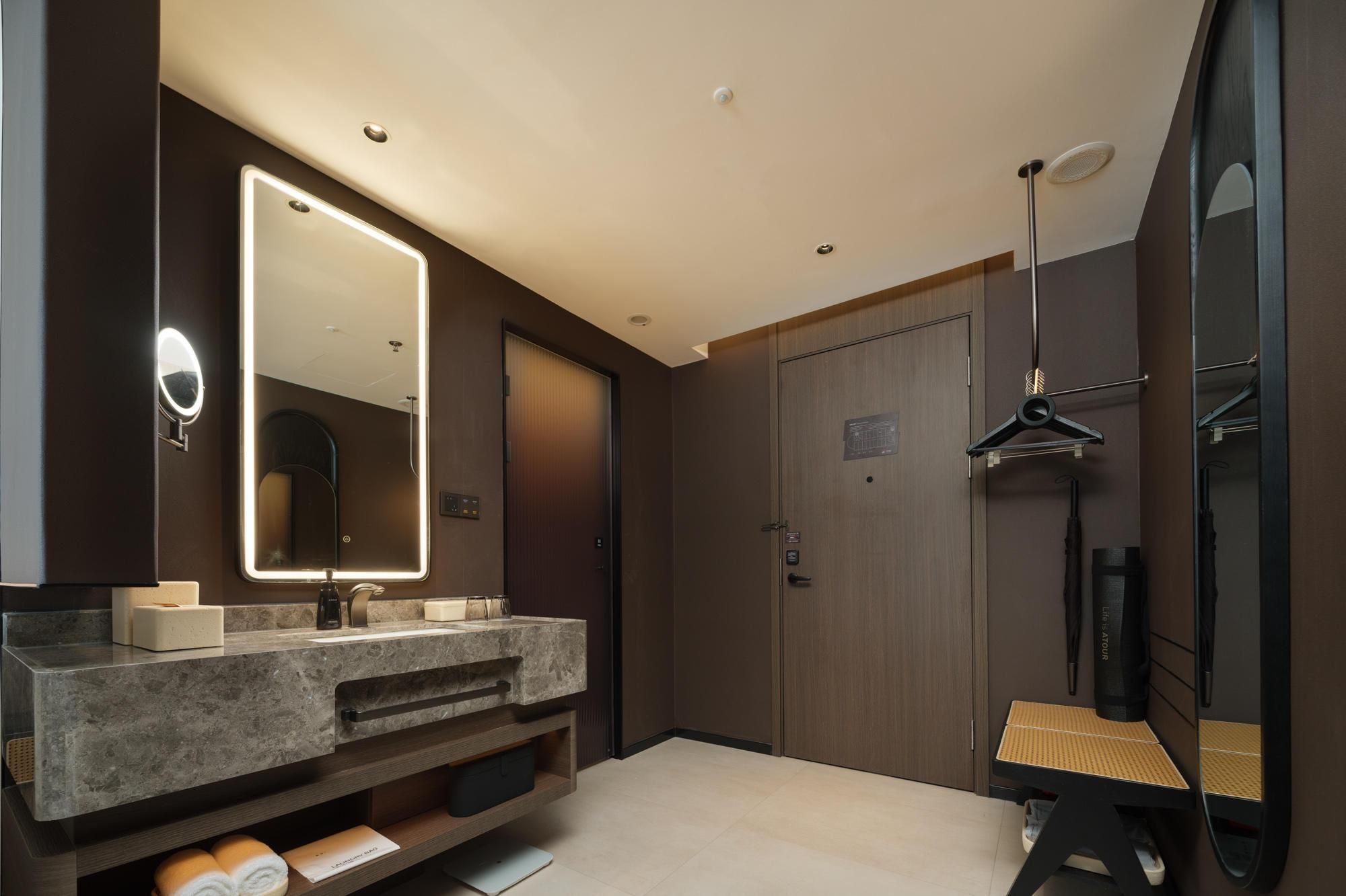 Atour - Executive 1 Bed Room with Sea View