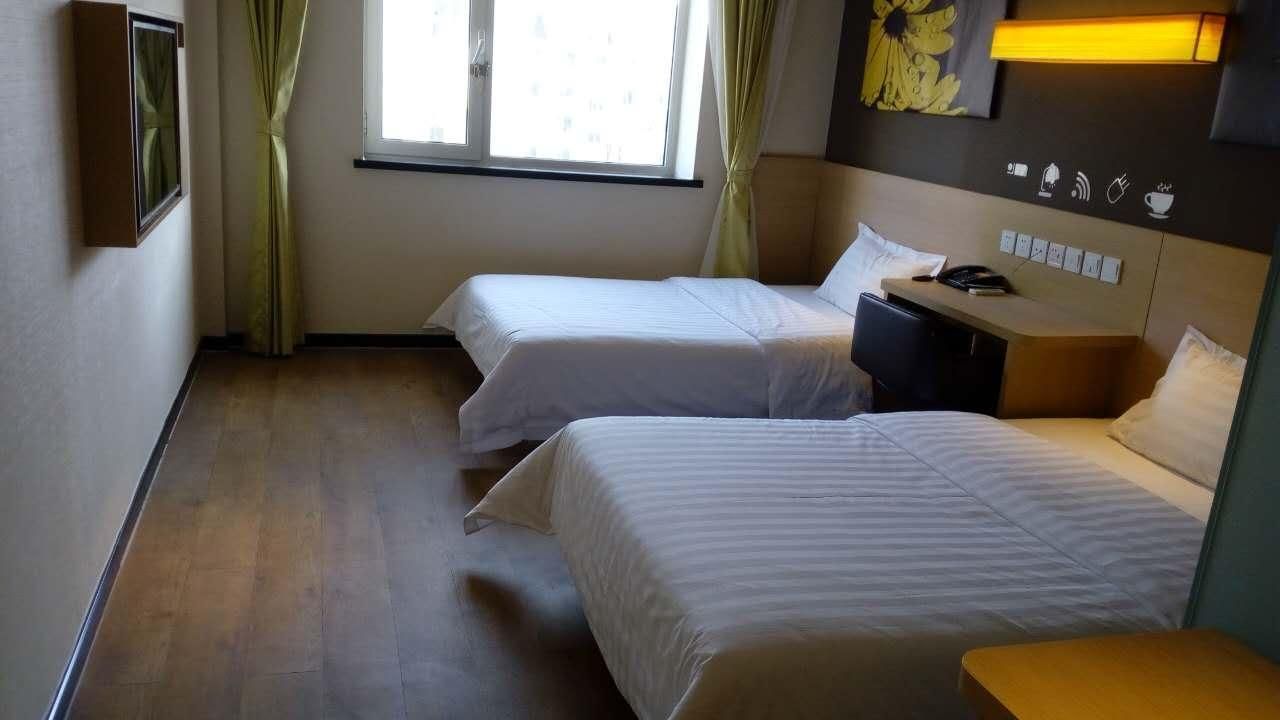 WH - Traditional Bed Room