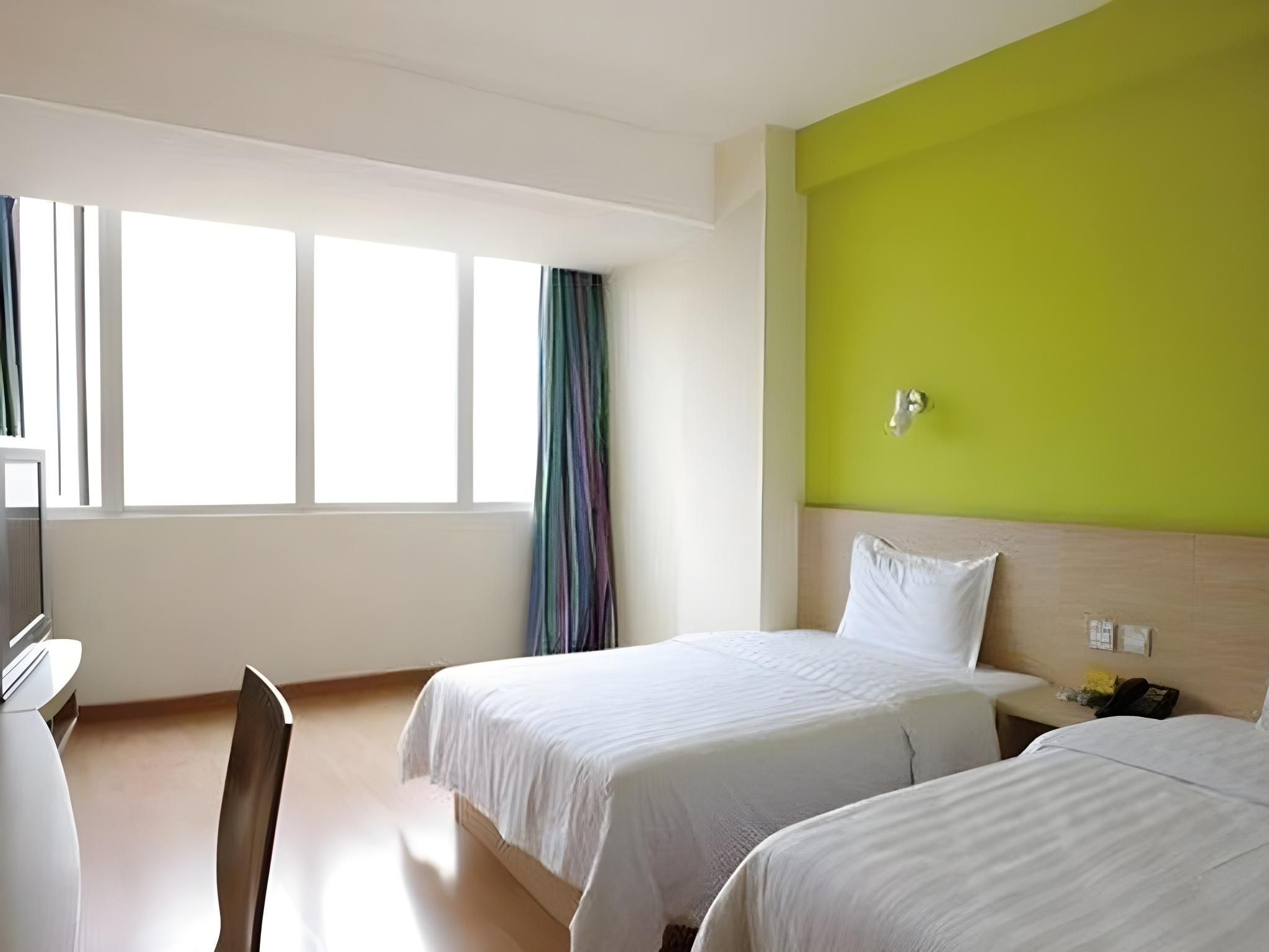 7 Days - Zizhu Twin Room