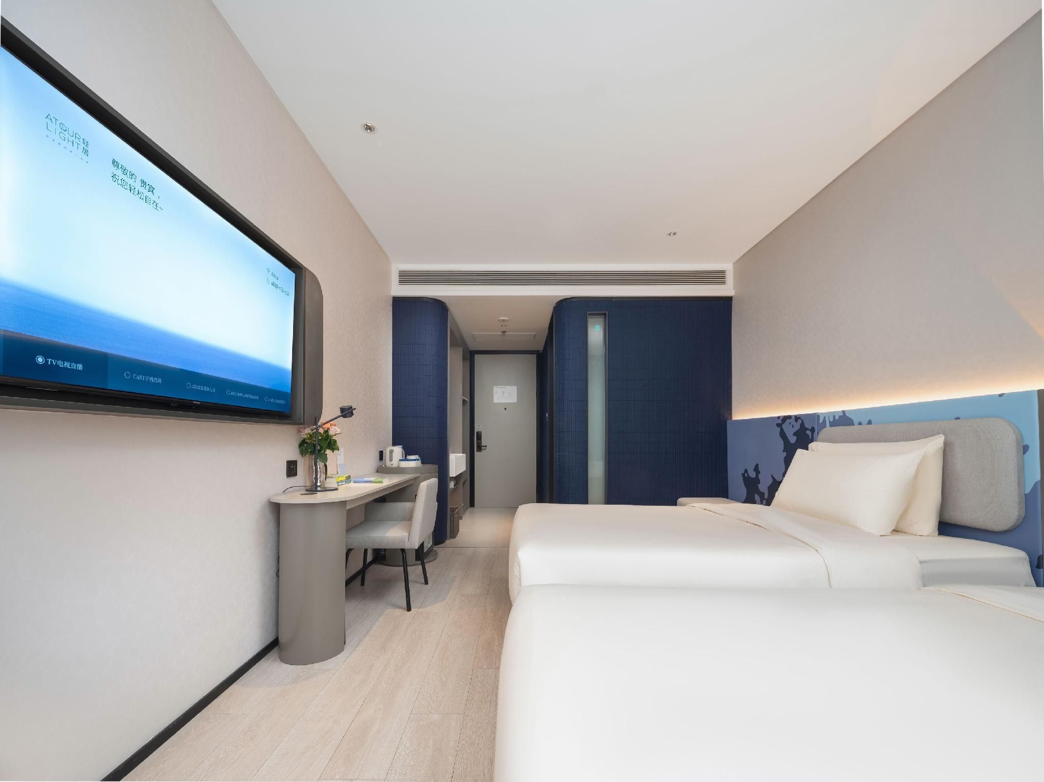 Standard Twin Bed Room