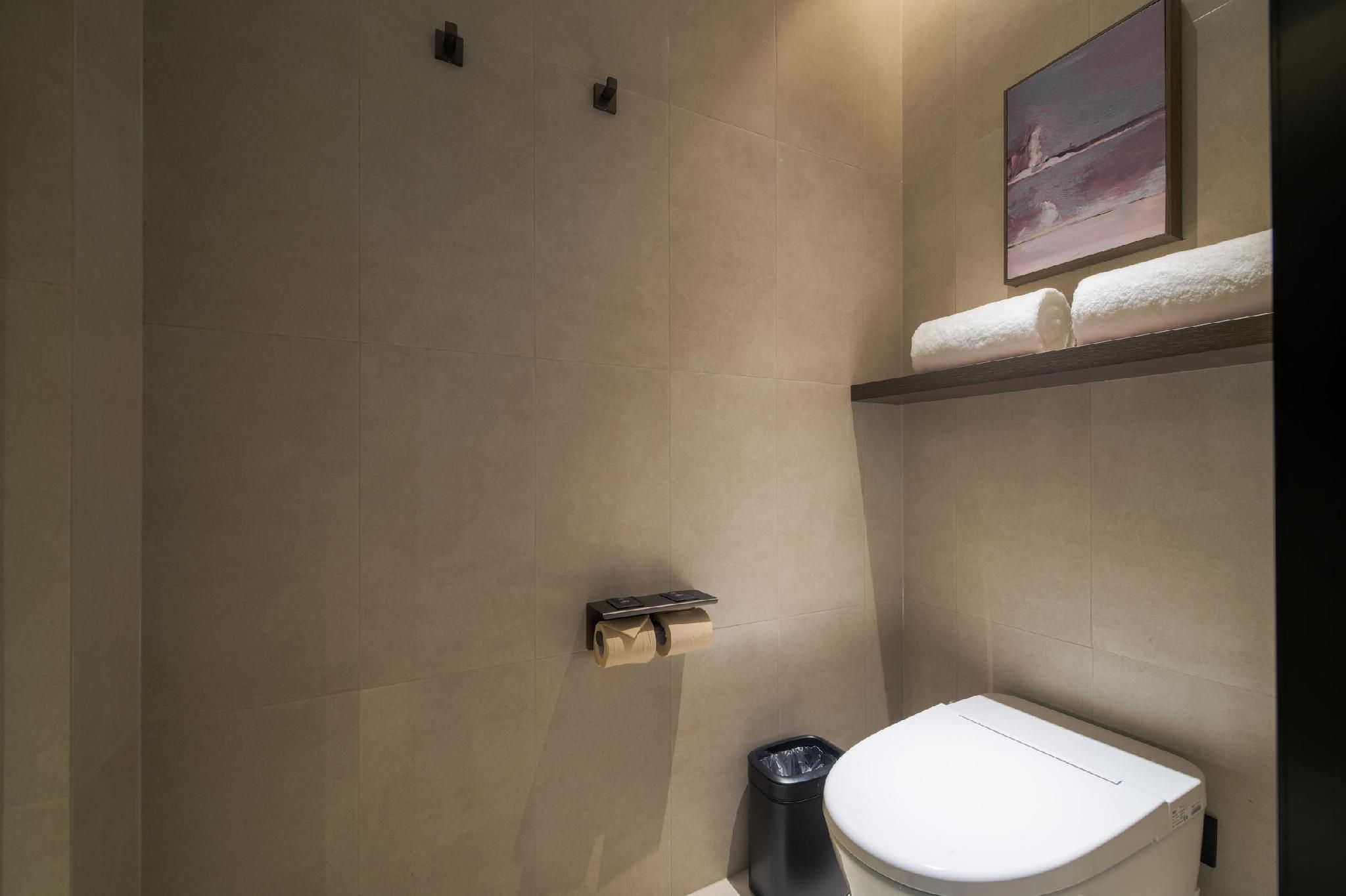 Executive room, Guest room, 1 Queen