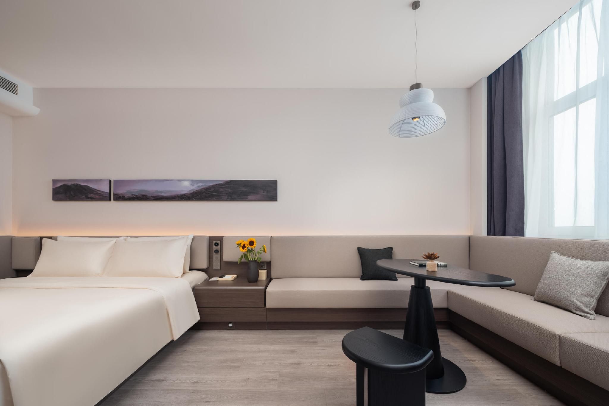 Atour - Sleepy Executive 1 Bed Room with Sea View