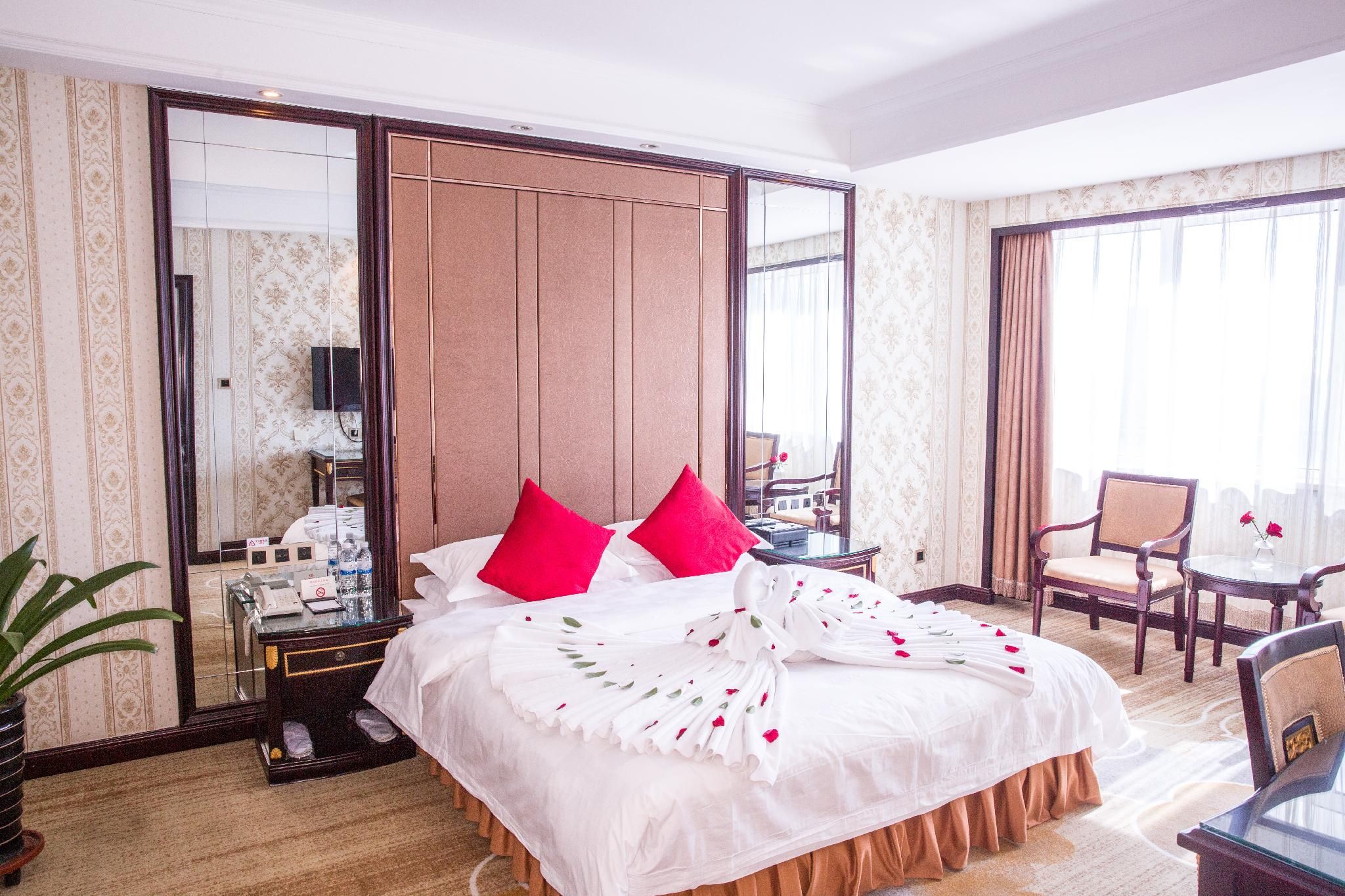 Business King Room