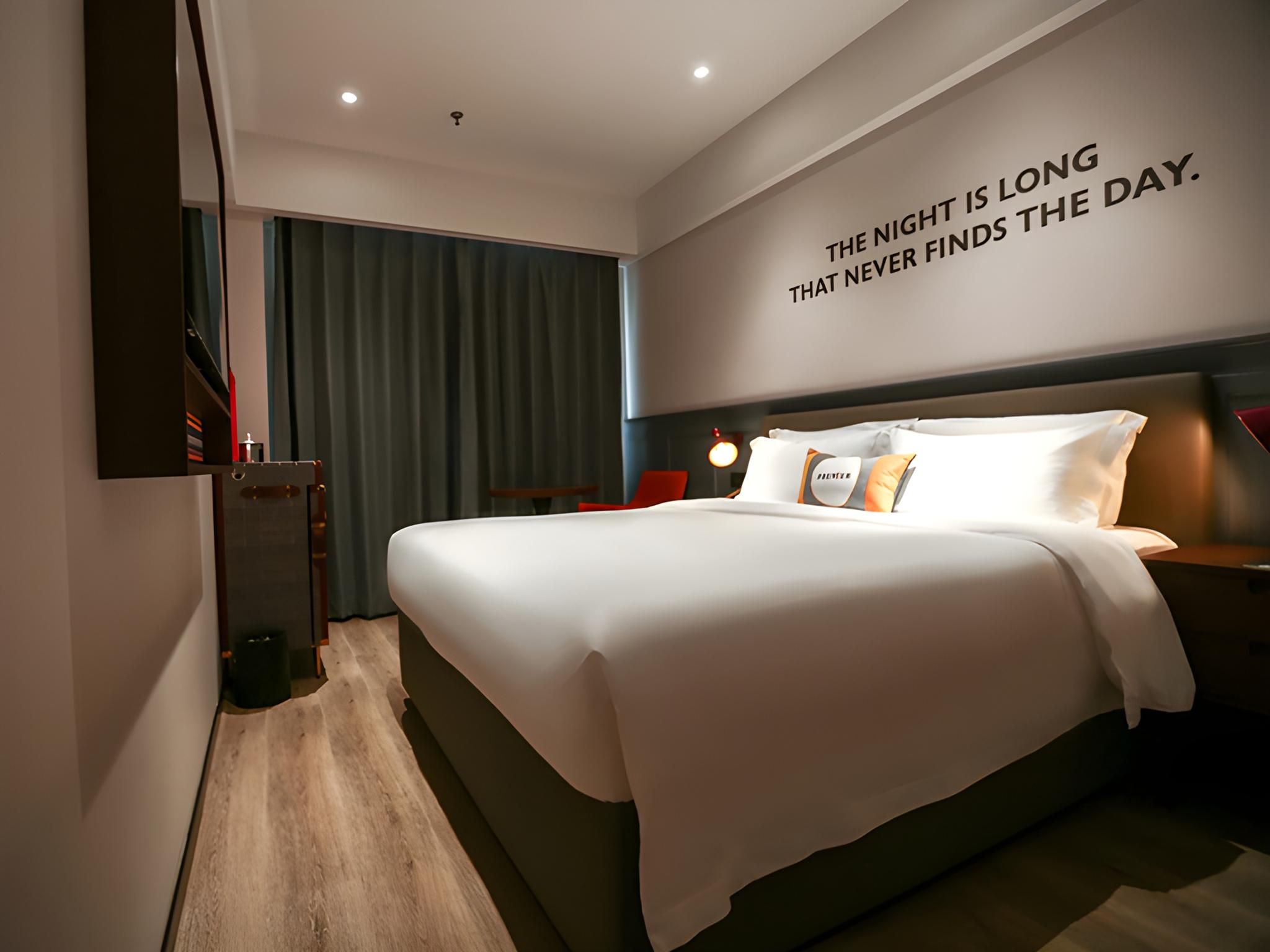 Dossen - Deluxe Bed Room