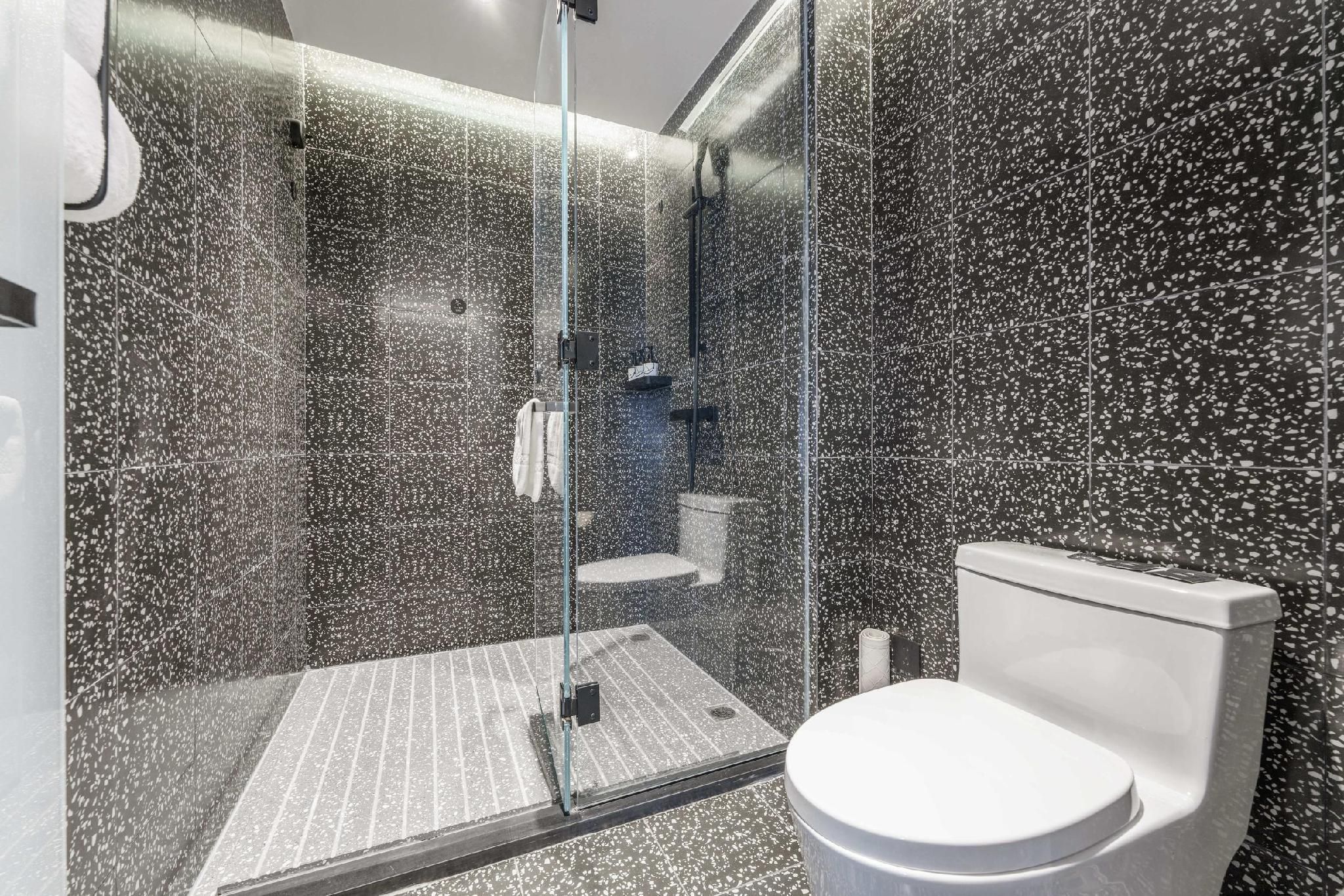 Atour - Select 1 Bed Room