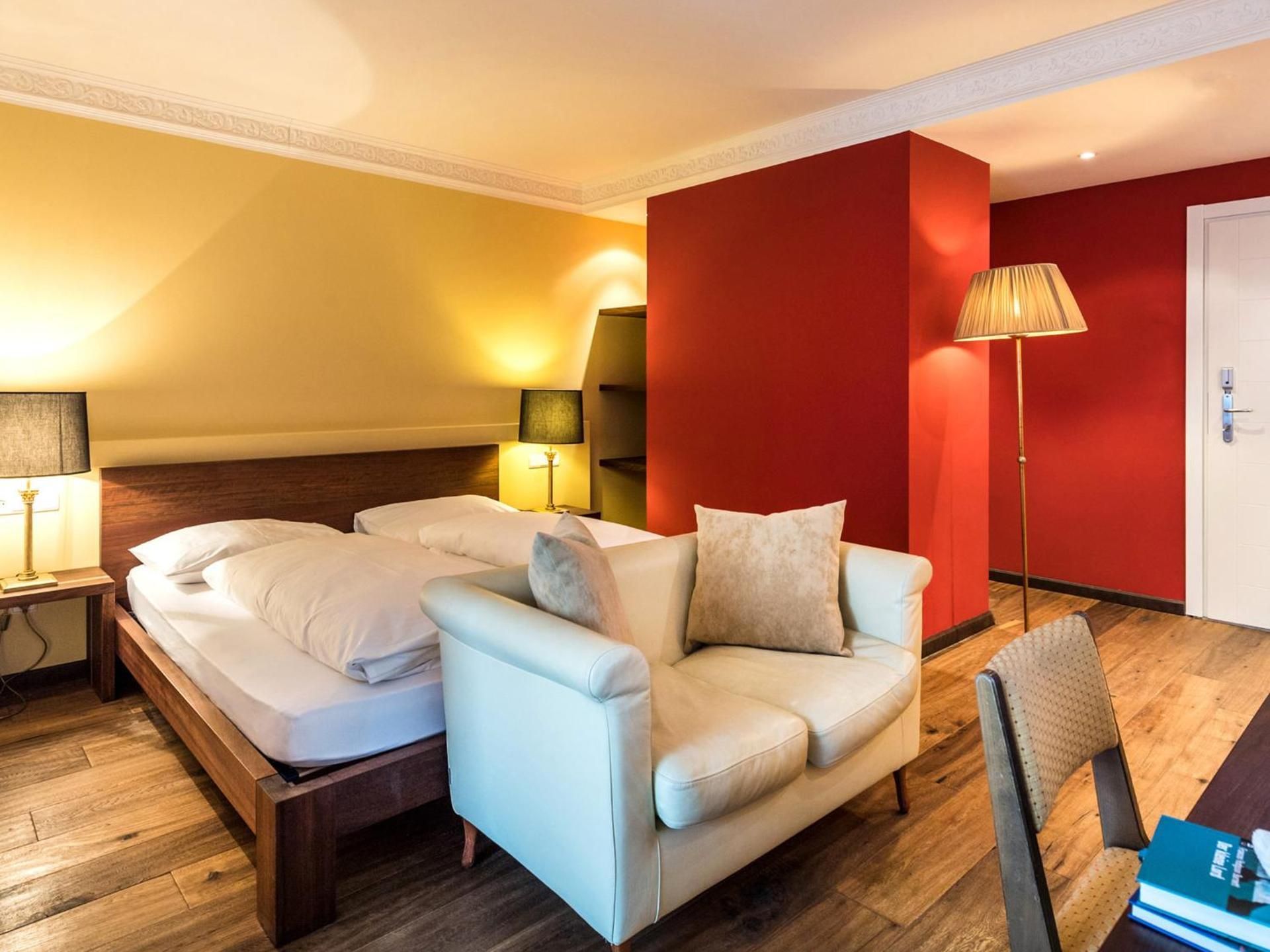 Deluxe Suite